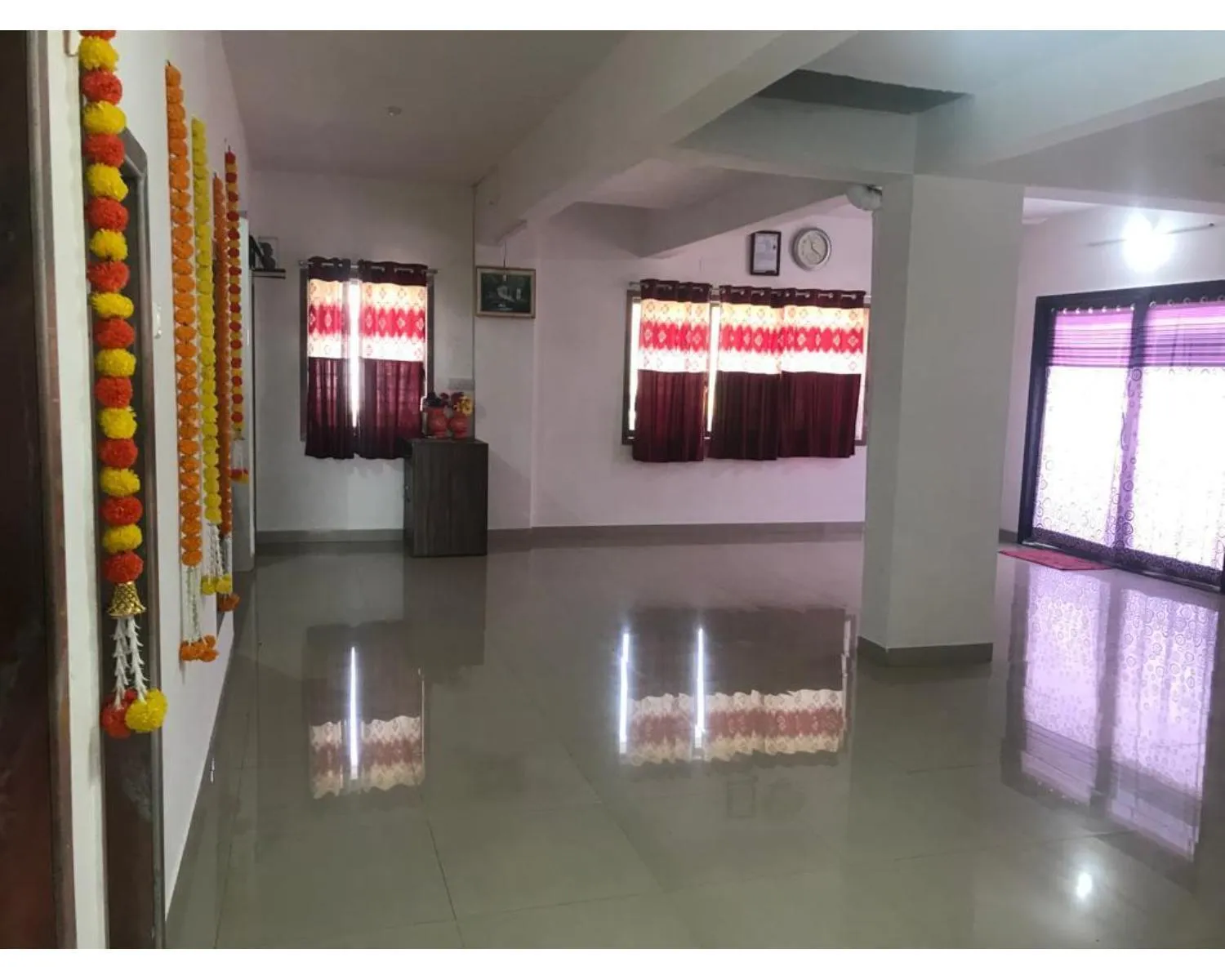 The shelar's Royal inn