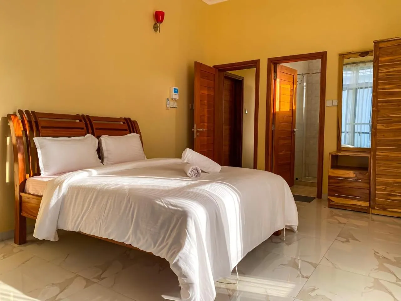 Bed in SUN n SAND BEACH RESORT