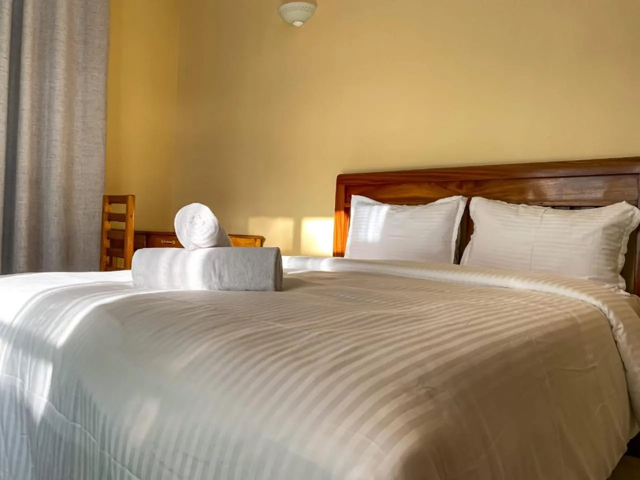 Bed in SUN n SAND BEACH RESORT