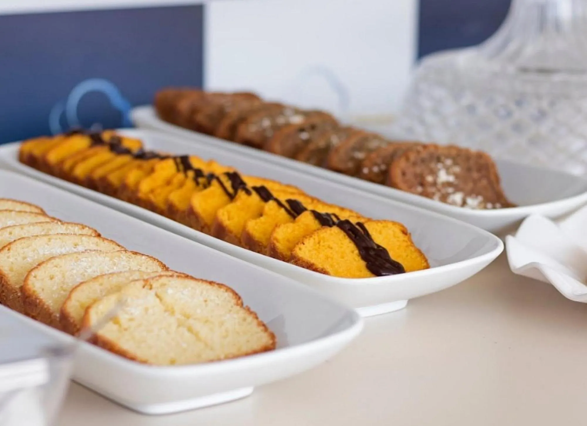 Restaurant/places to eat in Céu Palmas Hotel