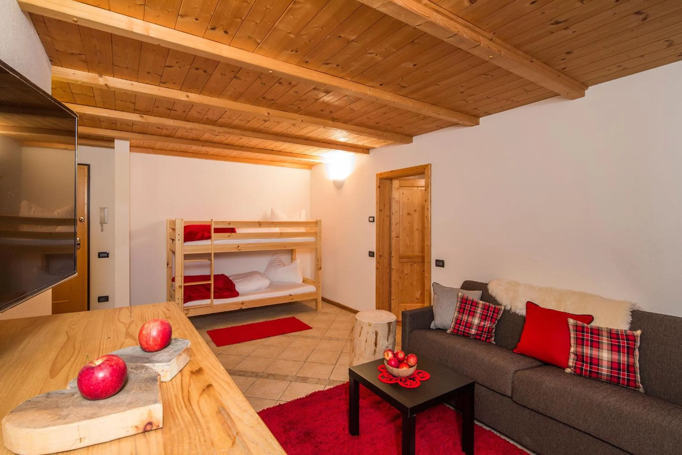 Living room, Bed in Stelvio Residence