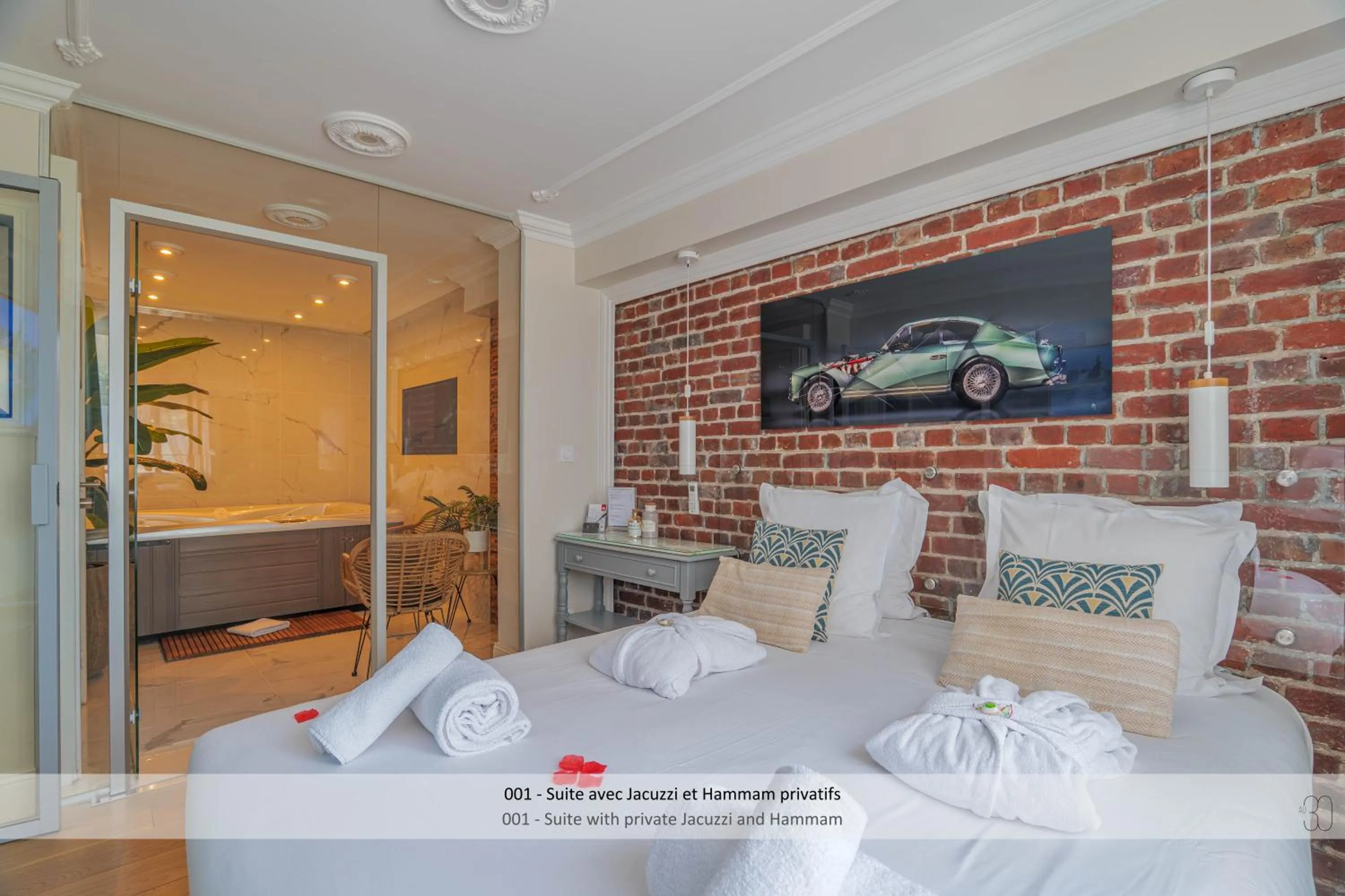 Bed in Au 30 Lille Centre Grand Palais