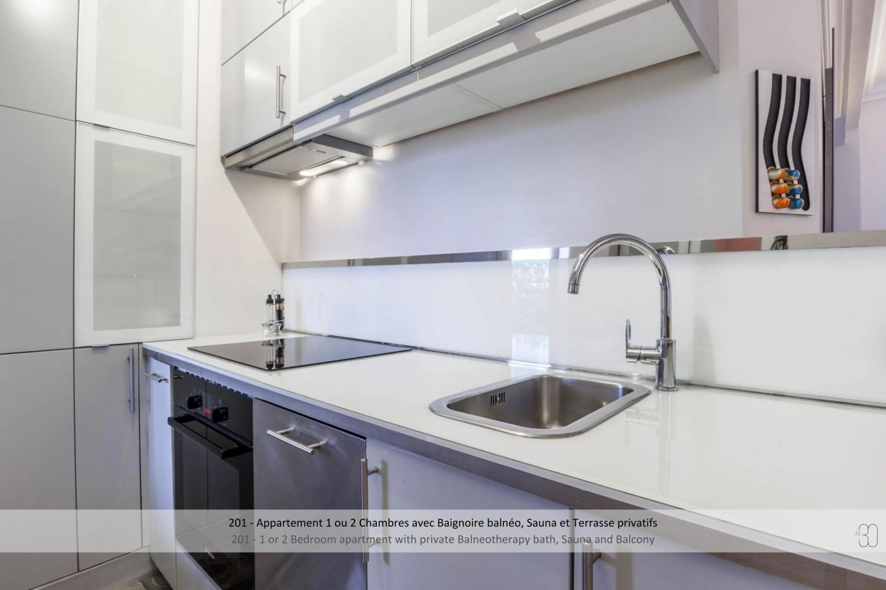 kitchen in Au 30 Lille Centre Grand Palais