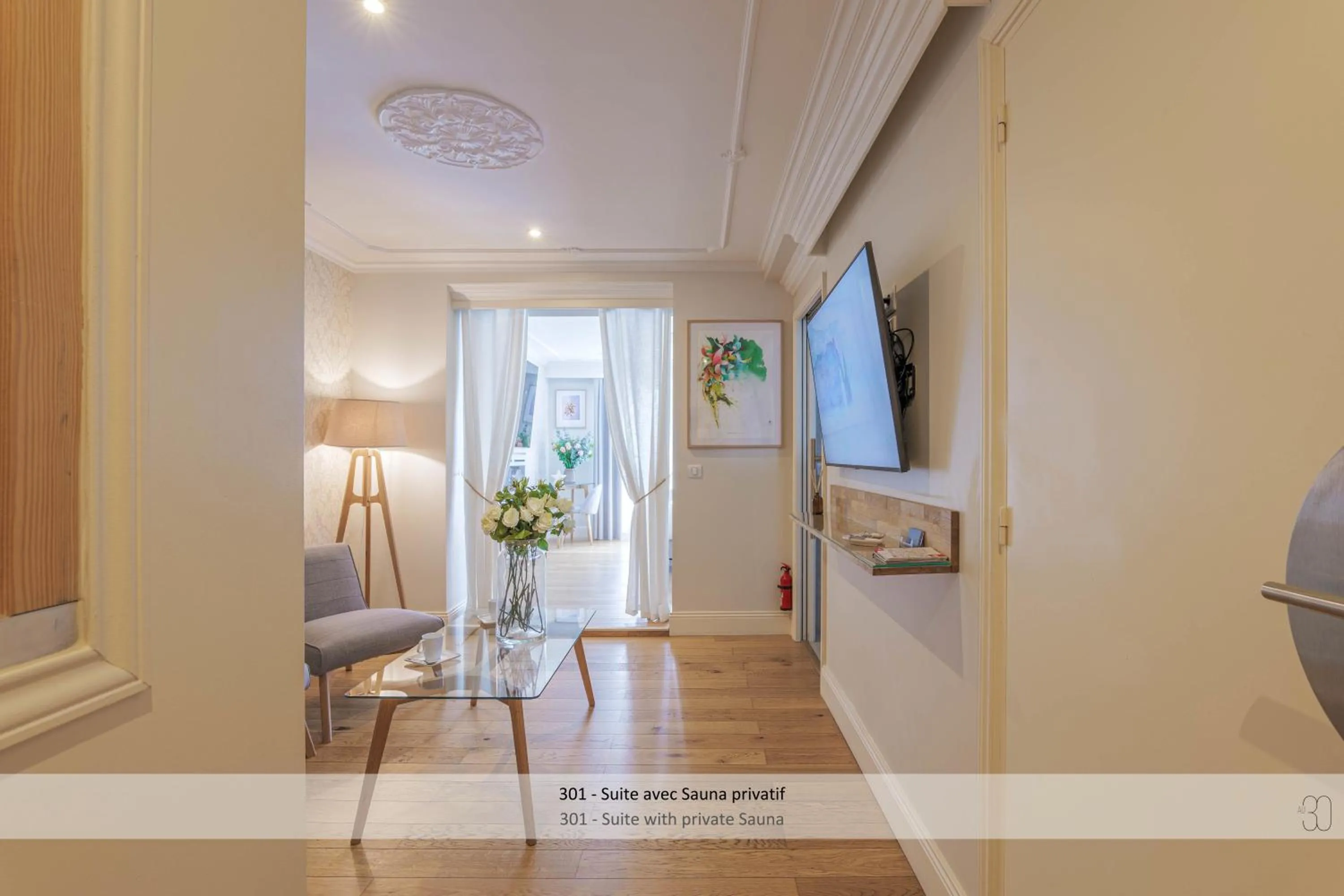 TV and multimedia in Au 30 Lille Centre Grand Palais