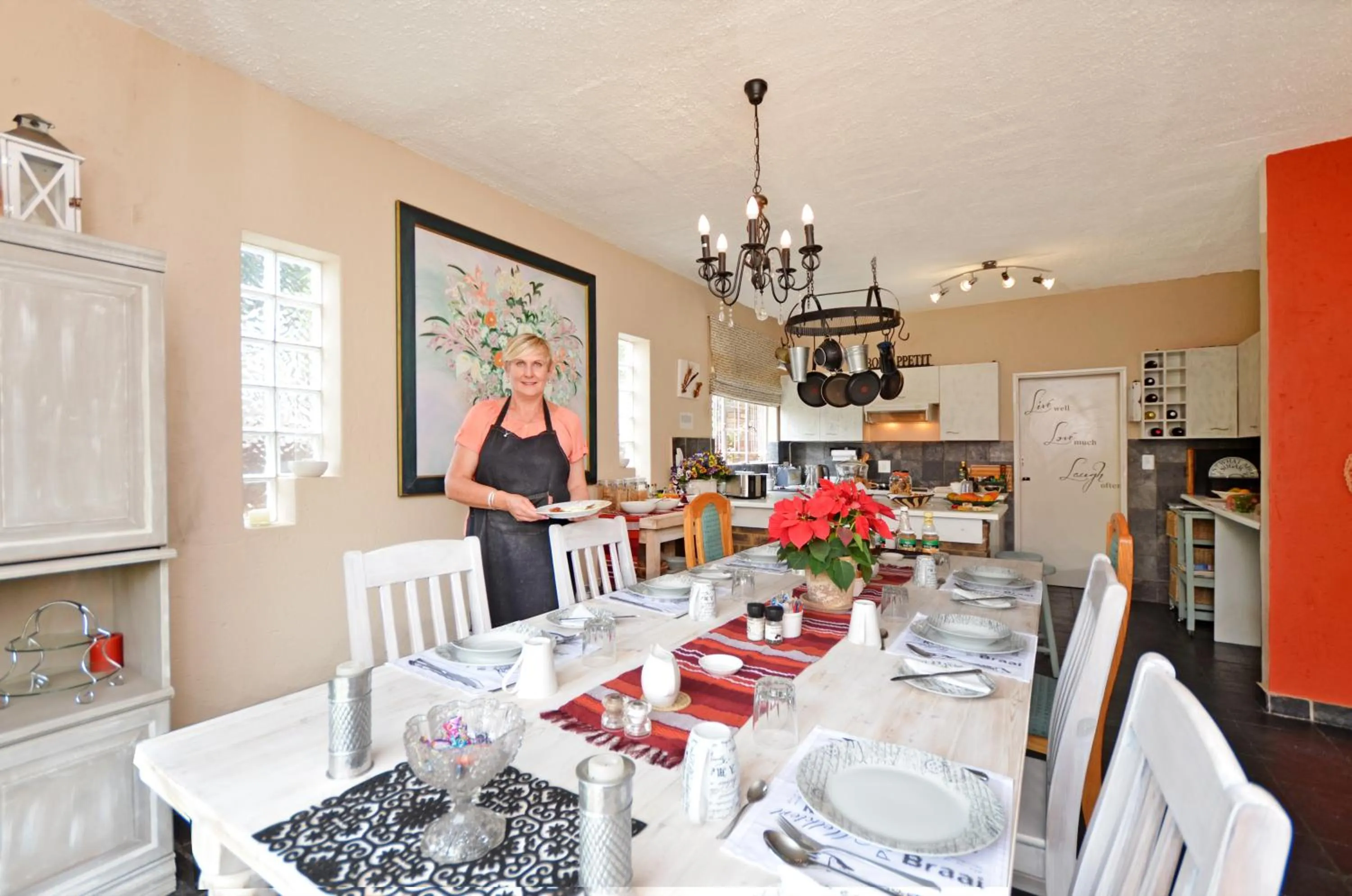 Communal kitchen in B&B on 8th Avenue