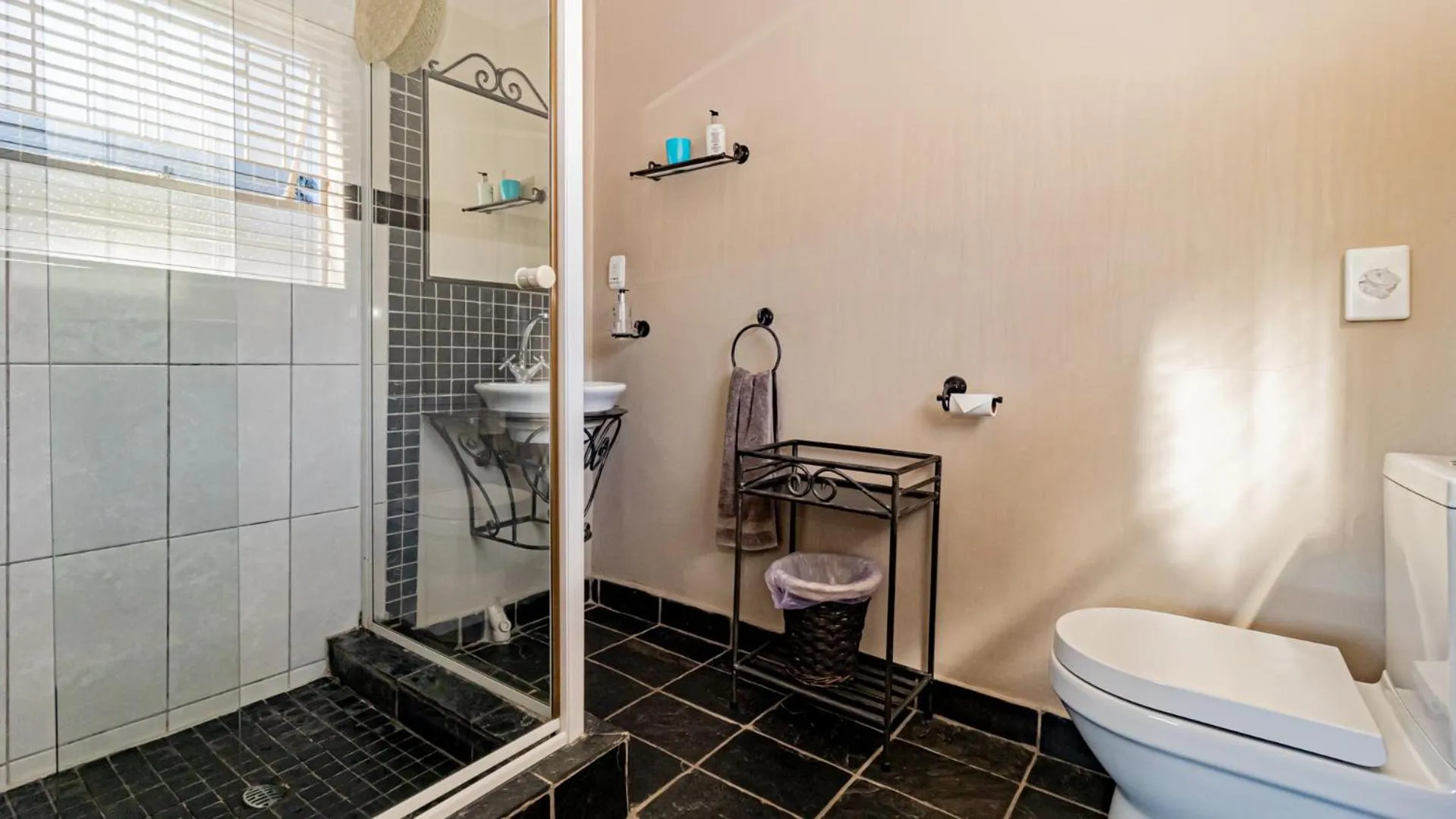 Bathroom in B&B on 8th Avenue