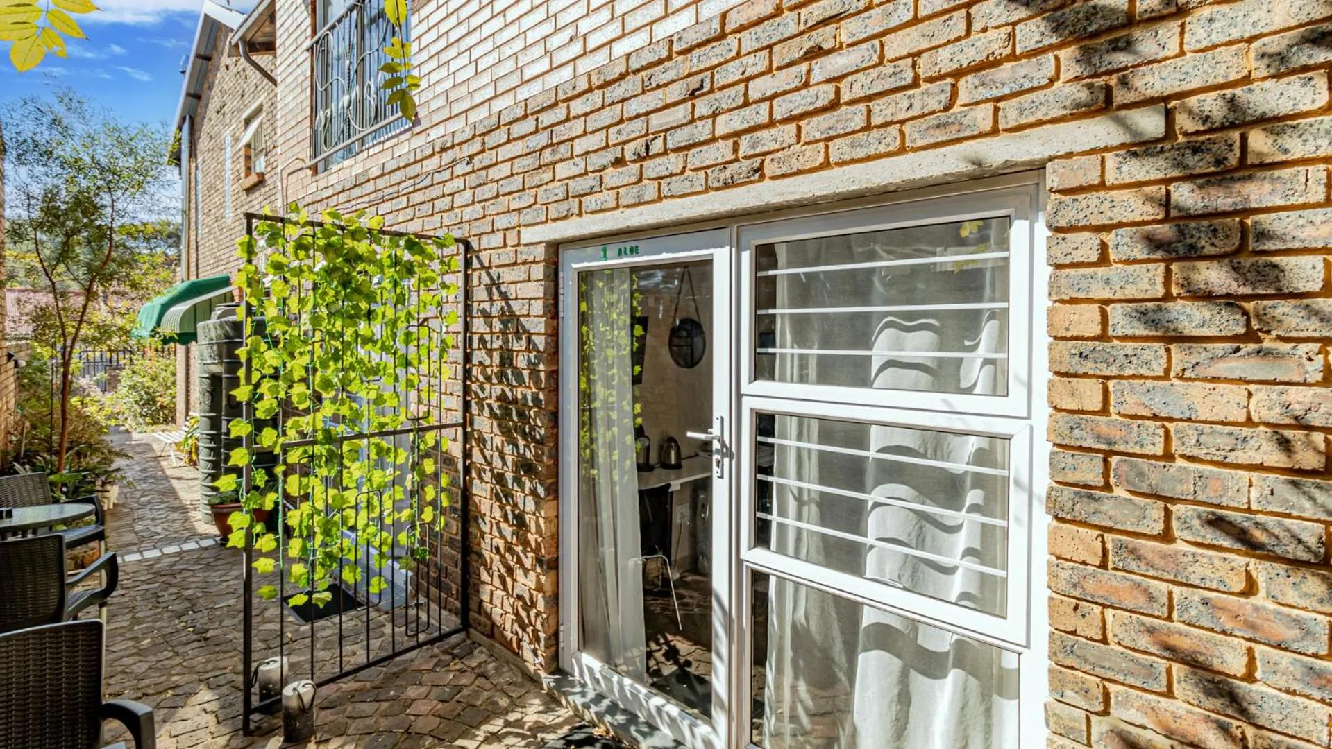 Patio in B&B on 8th Avenue