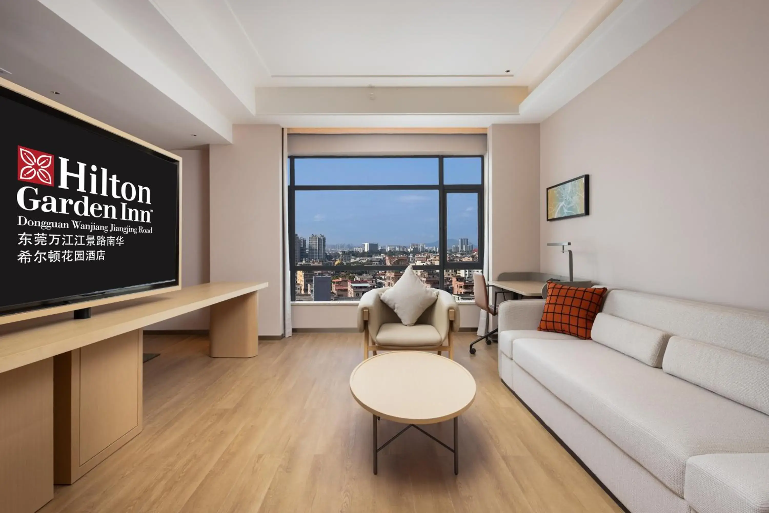 Premium King Room with Sofa Bed in Hilton Garden Inn Dongguan Wanjiang Jiangjing Road Premium King Room with Sofa Bed in Hilton Garden Inn Dongguan Wanjiang Jiangjing Road