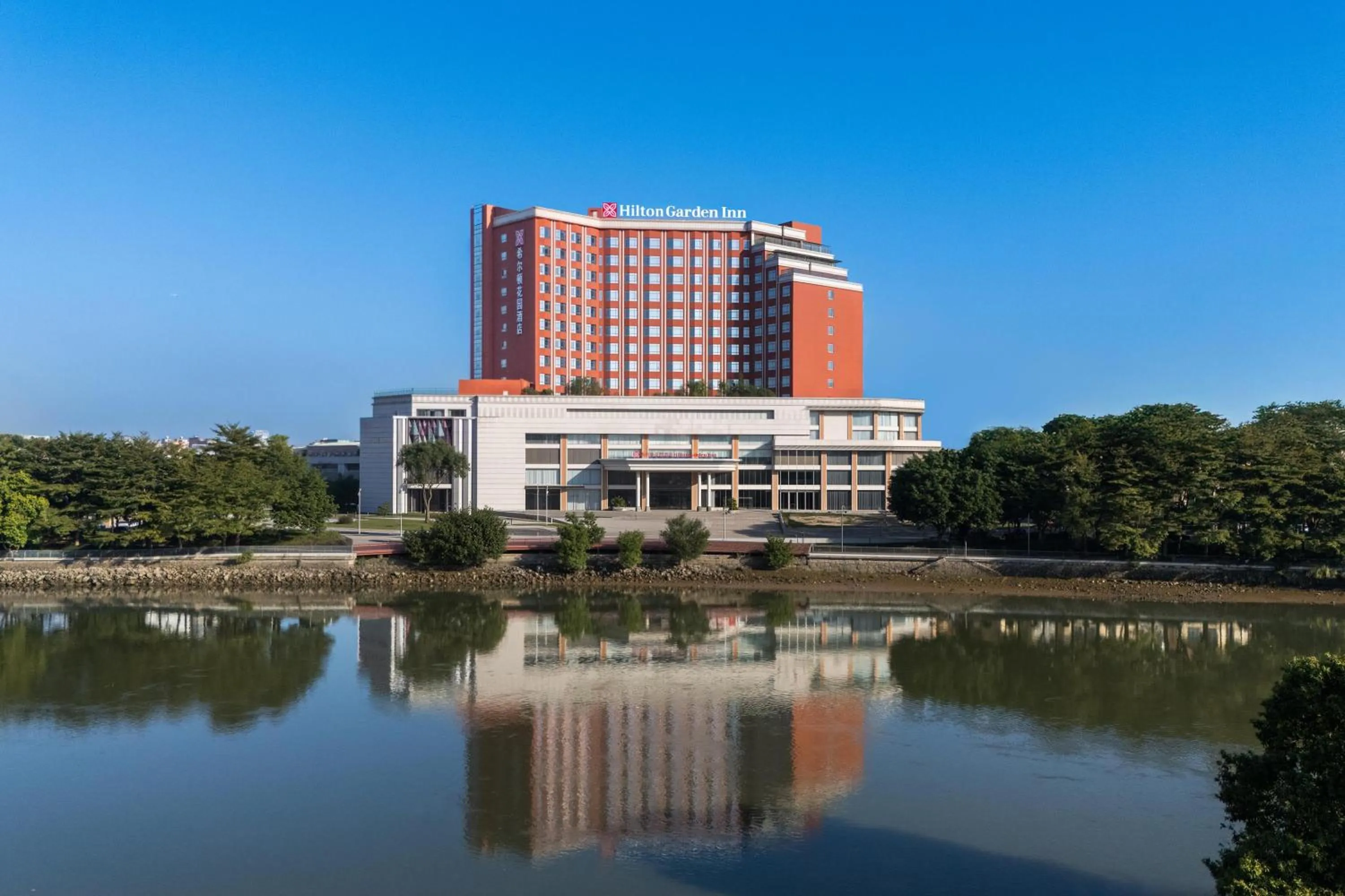 Hilton Garden Inn Dongguan Wanjiang Jiangjing Road