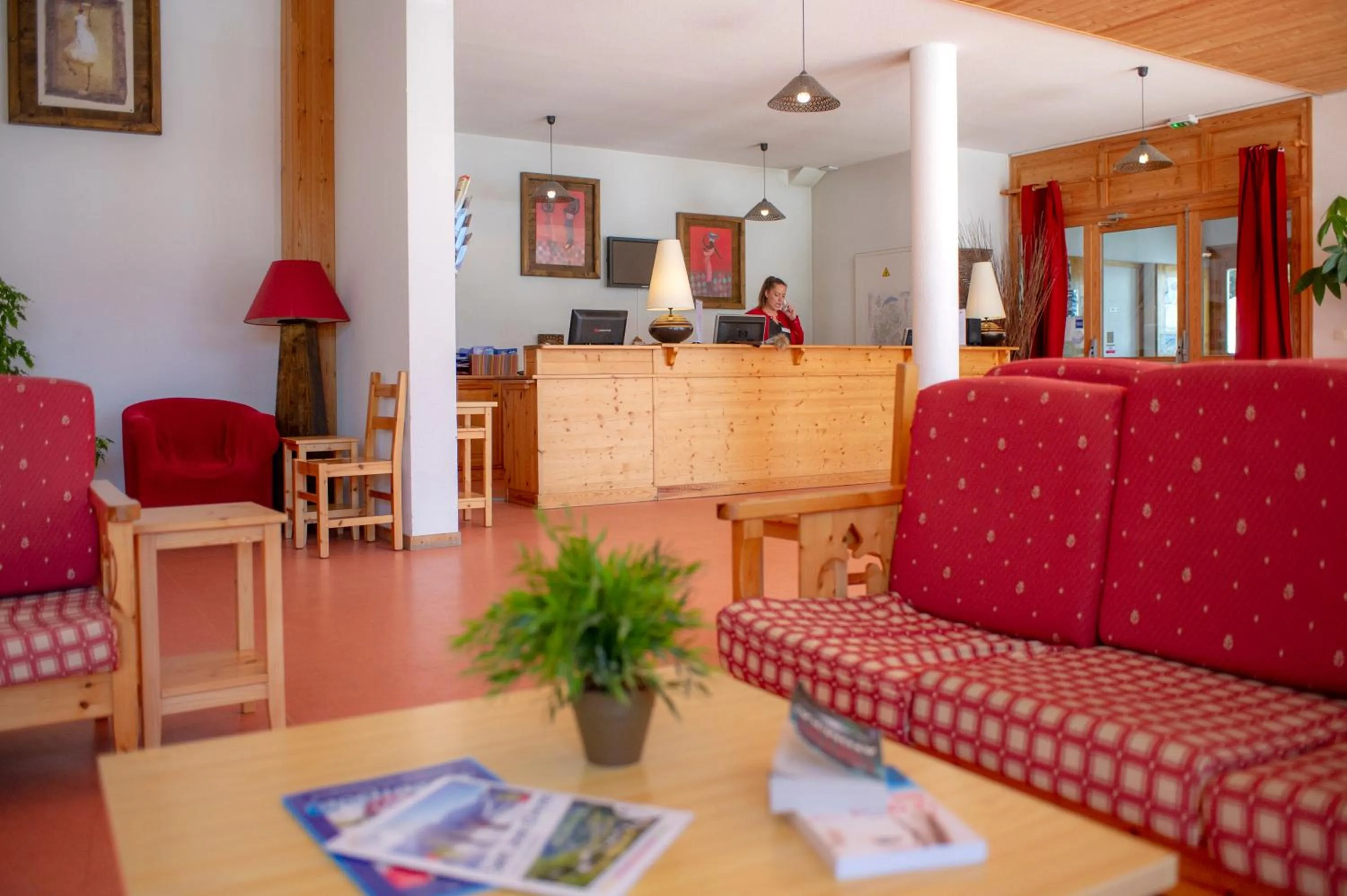 Lobby or reception in Goélia - Les Chalets des Marmottes