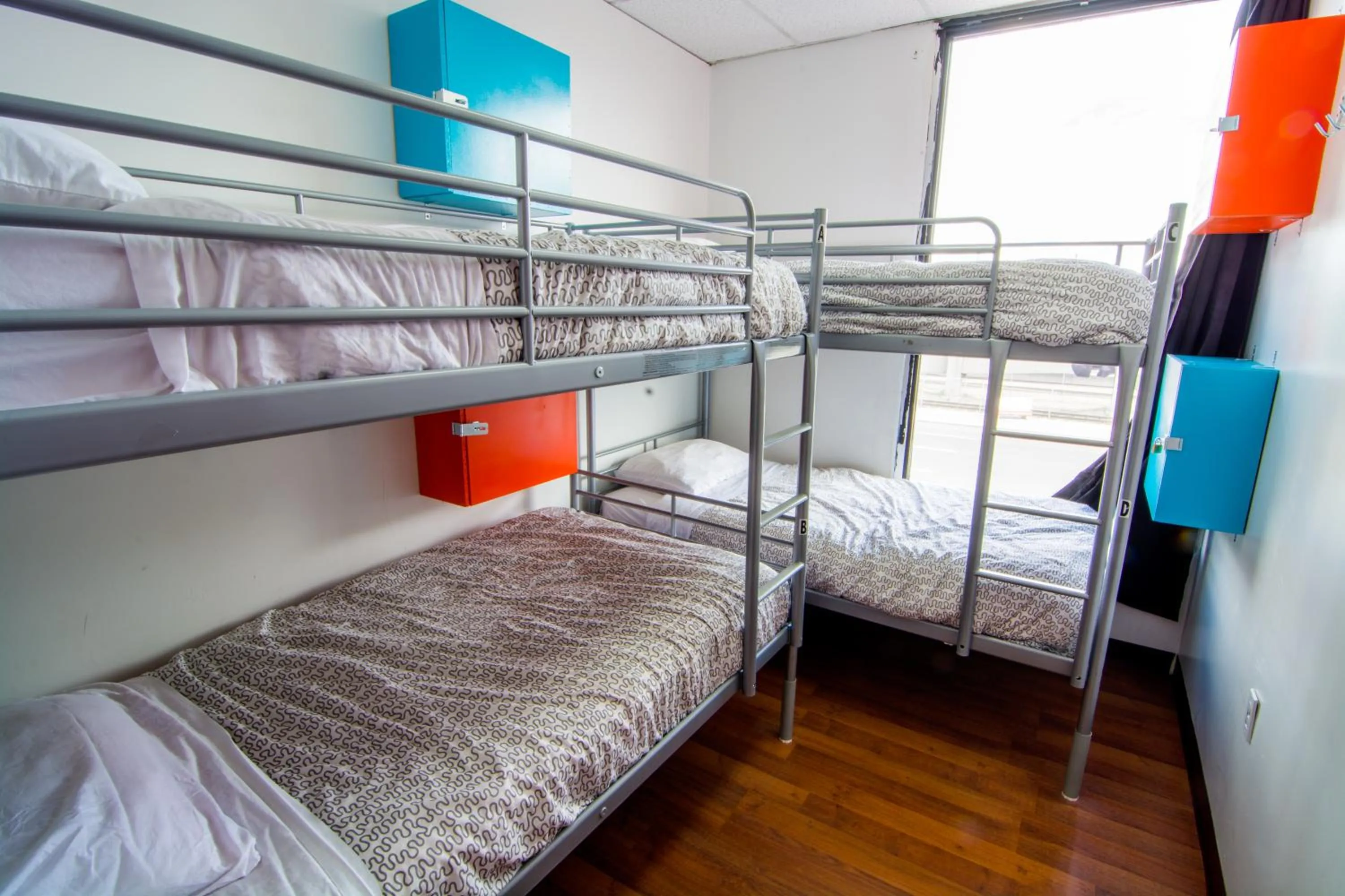 bunk bed in Wicked Hostels - Calgary