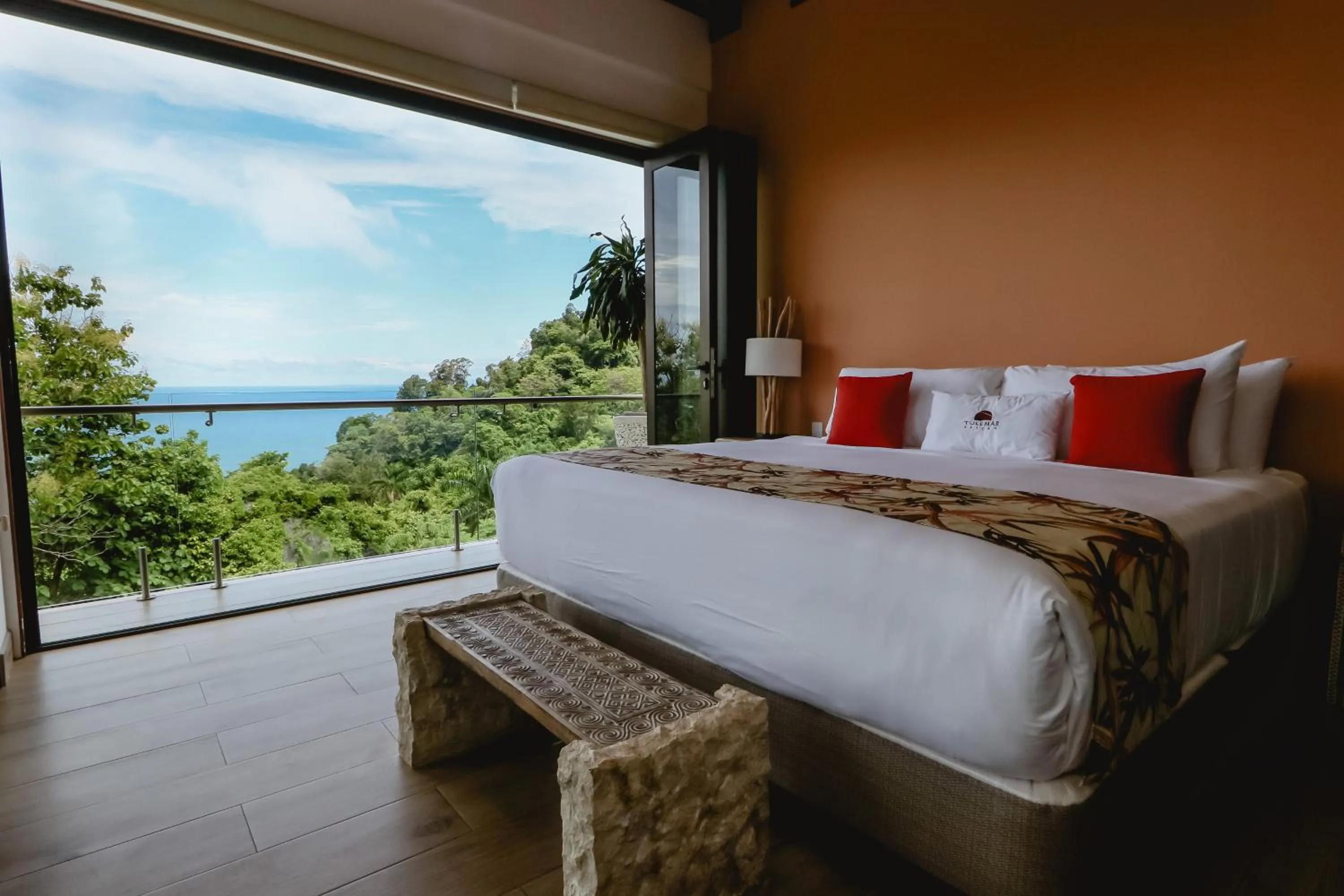 Bedroom, Bed in Tulemar Resort