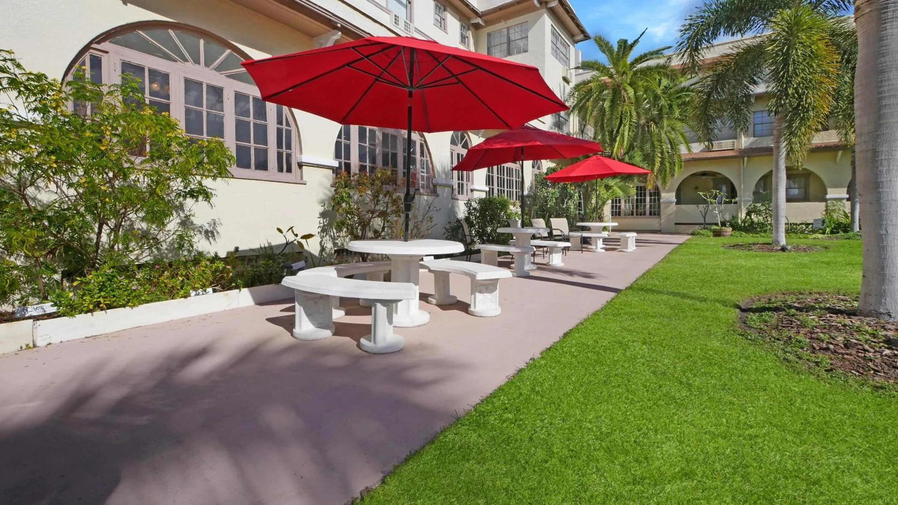 Patio in Crystal Bay Historic Hotel