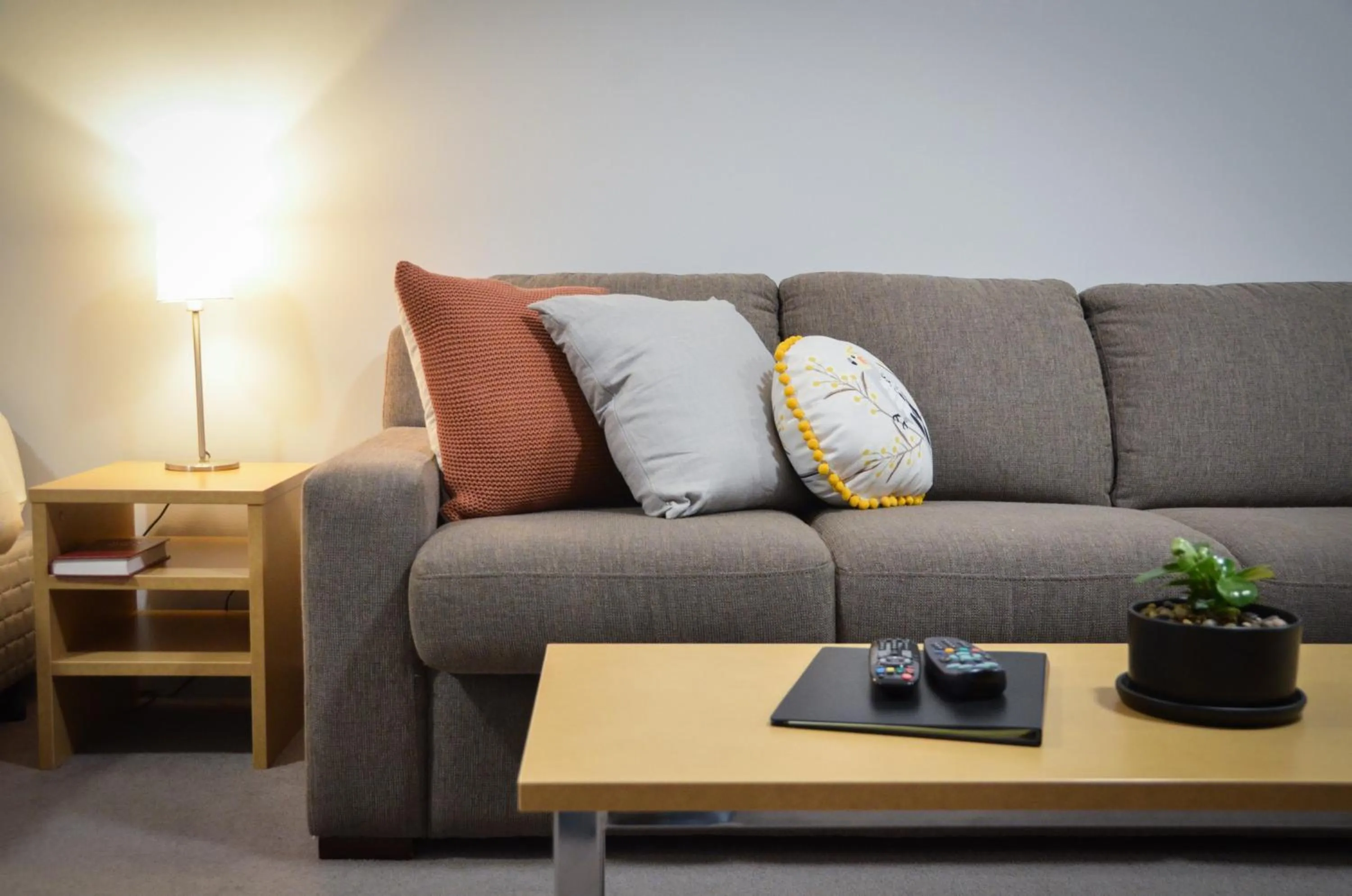Seating area in Mansfield Apartments