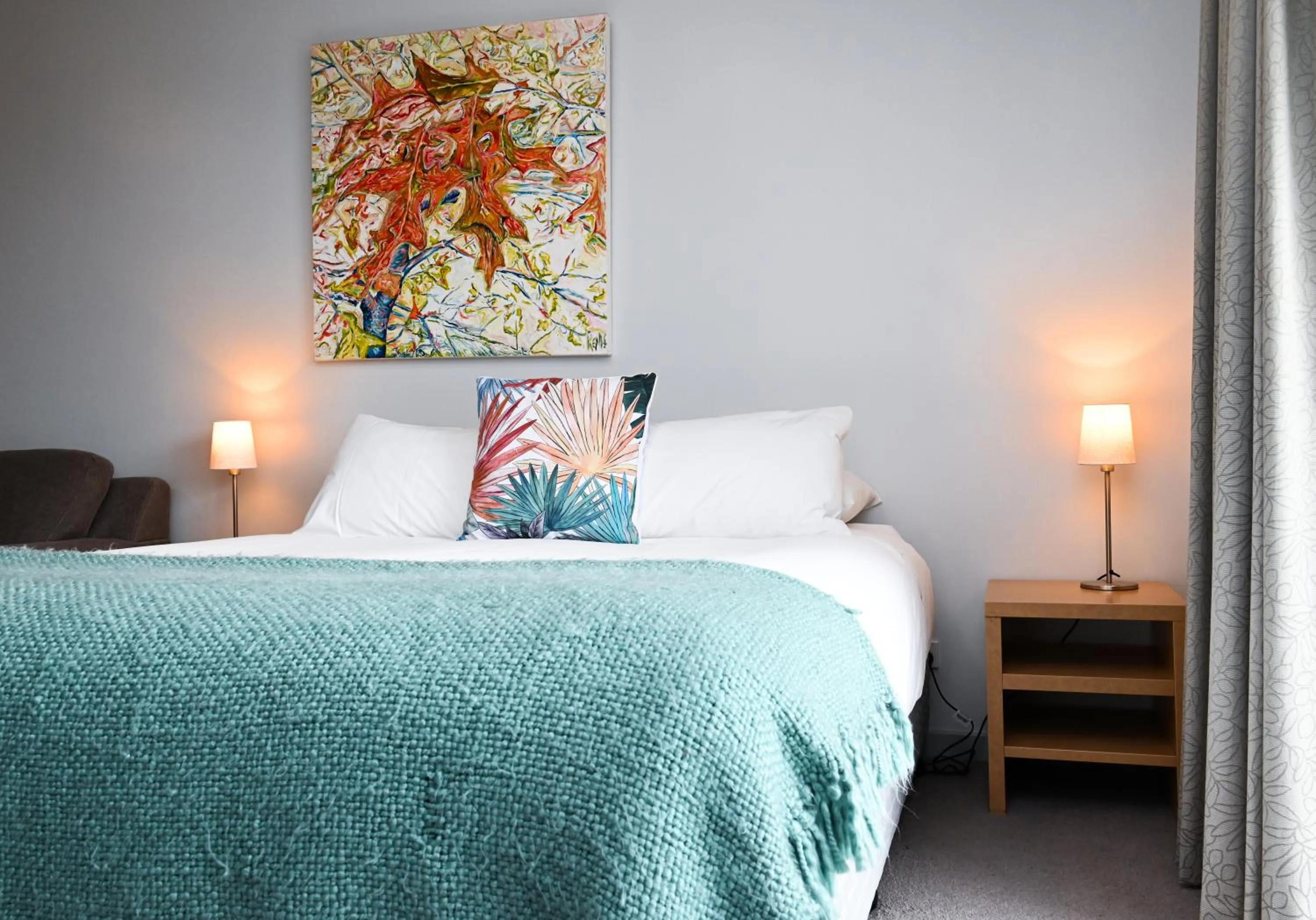 Bed in Mansfield Apartments