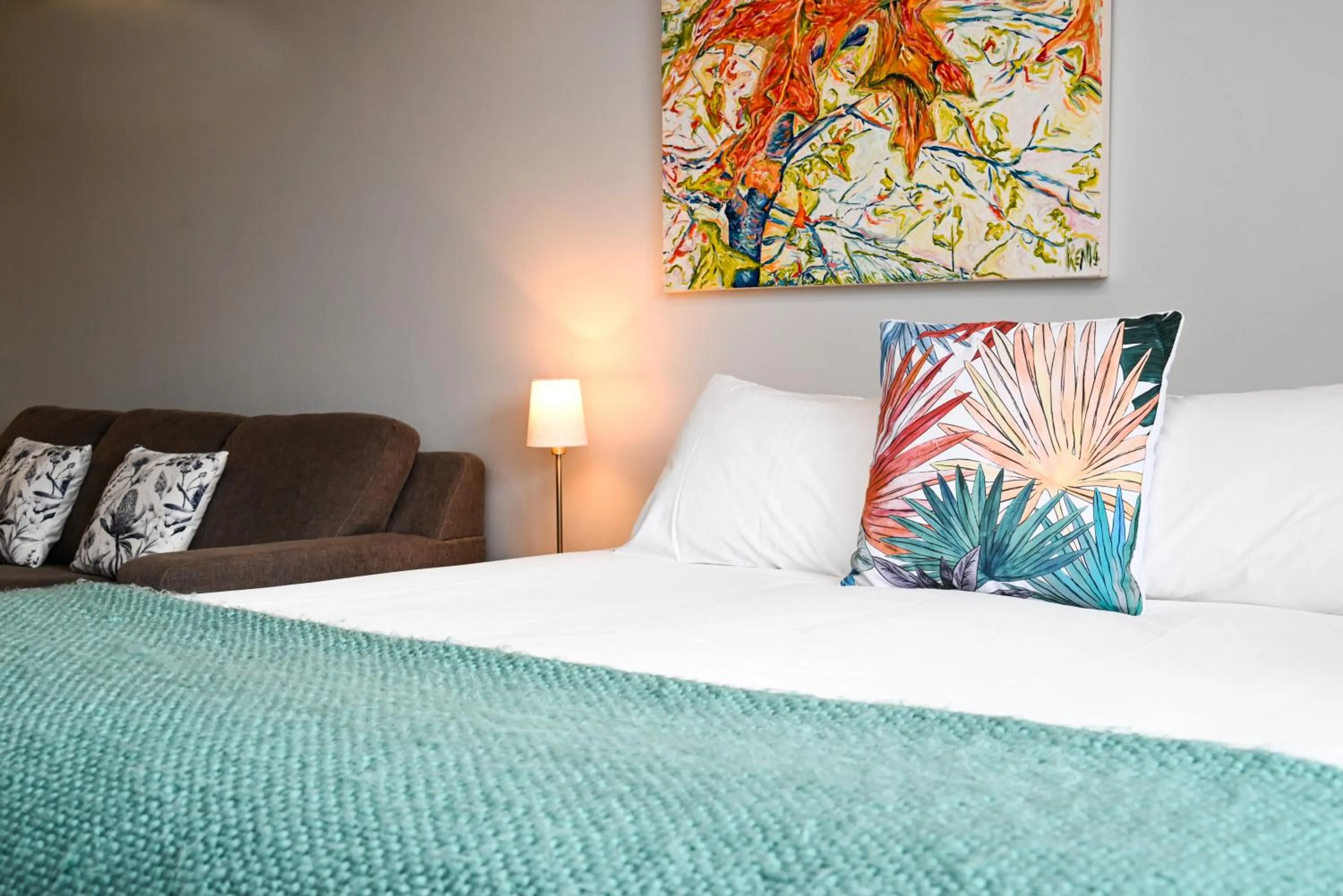 Bed in Mansfield Apartments