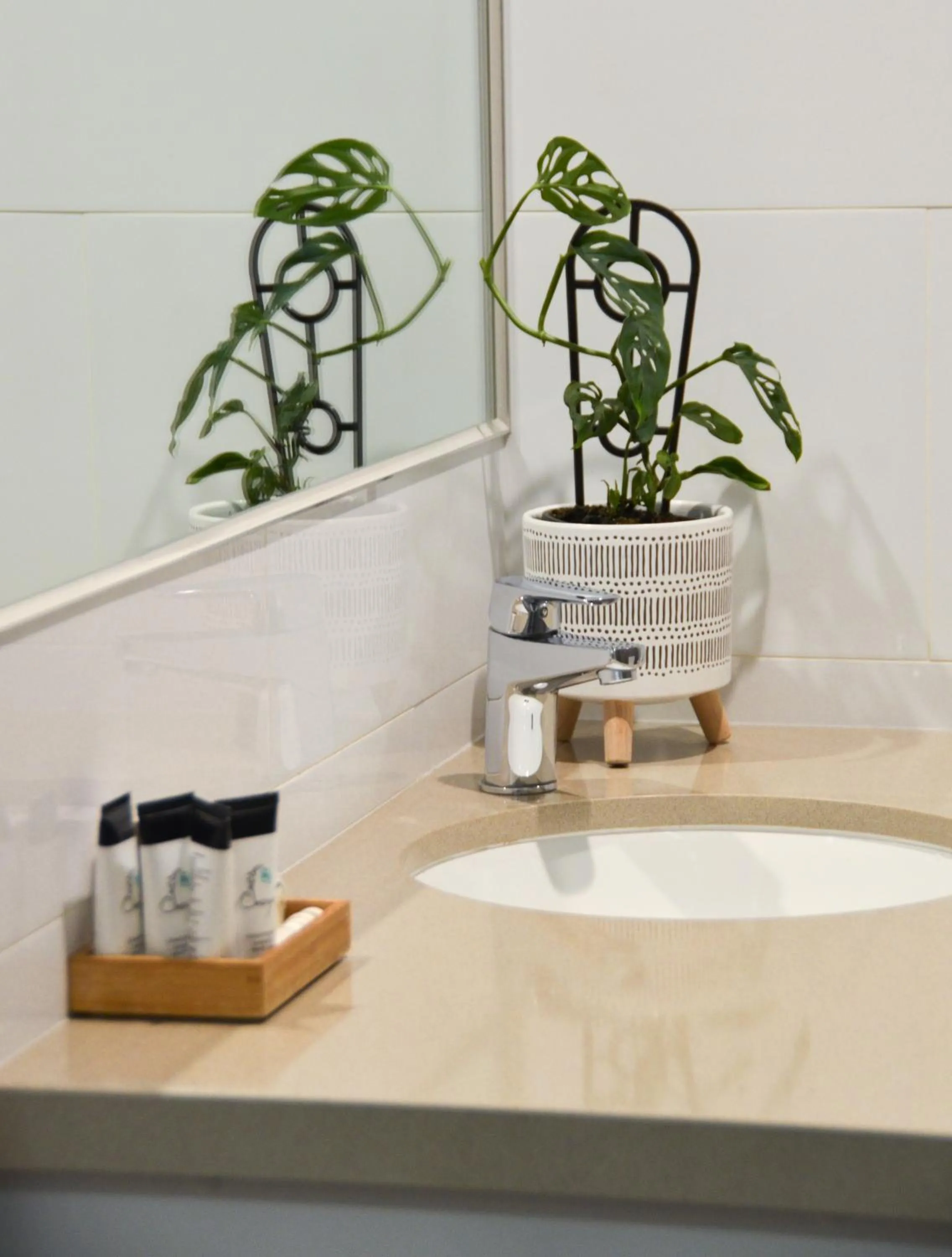 Bathroom in Mansfield Apartments