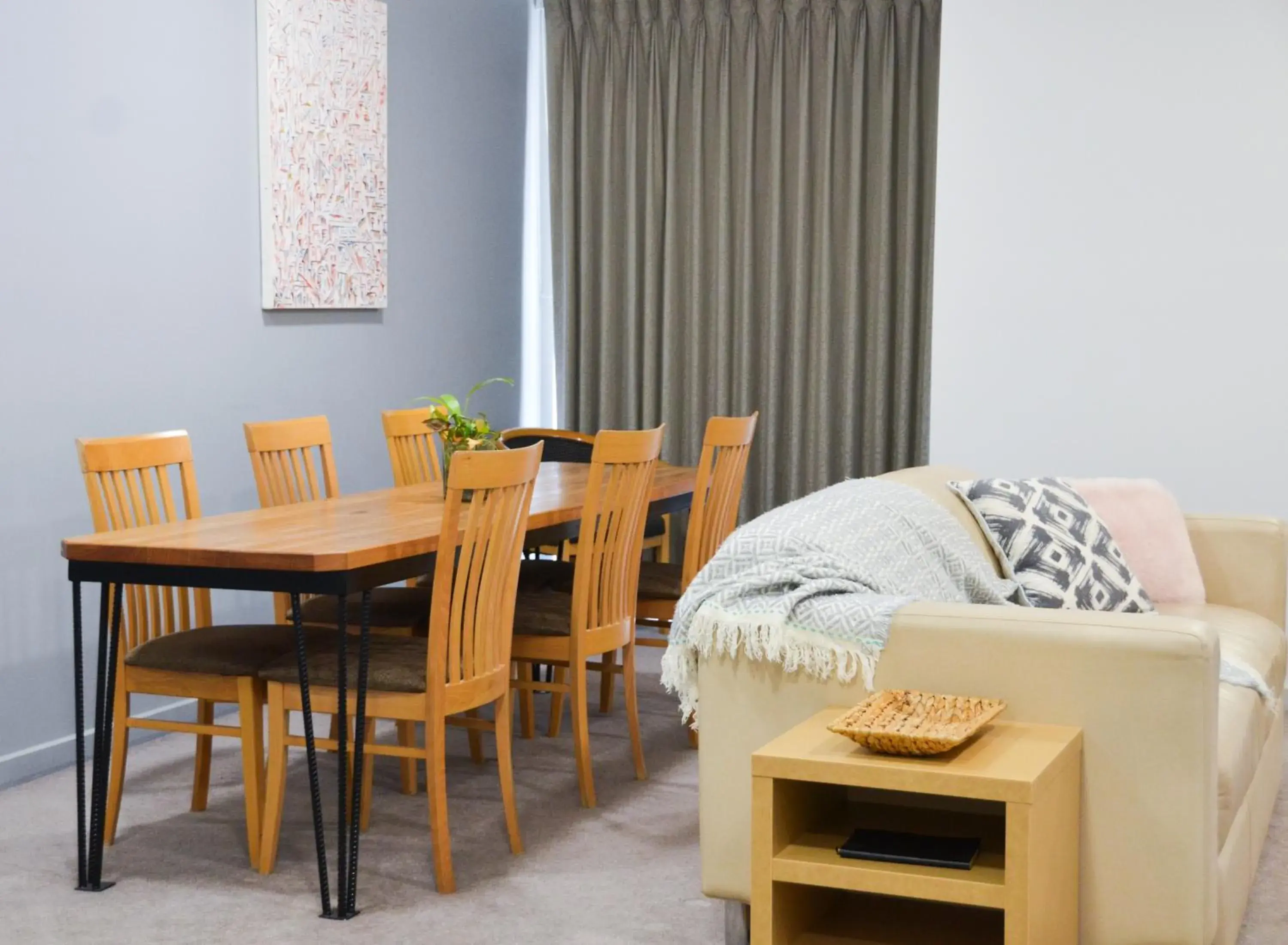 Three-Bedroom Apartment in Mansfield Apartments Three-Bedroom Apartment in Mansfield Apartments