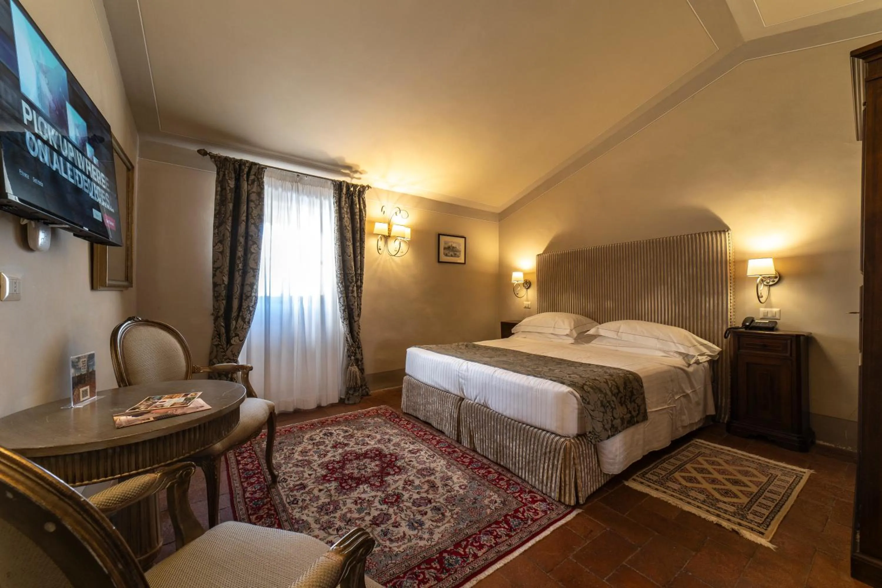 Bedroom, Bed in Palazzo Leopoldo Dimora Storica & Spa