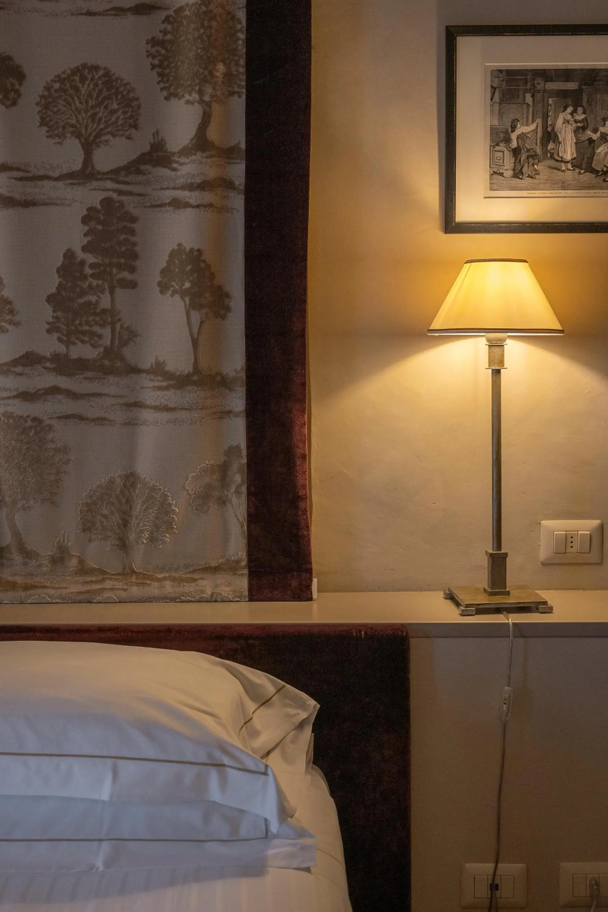 Decorative detail, Bed in Palazzo Leopoldo Dimora Storica & Spa