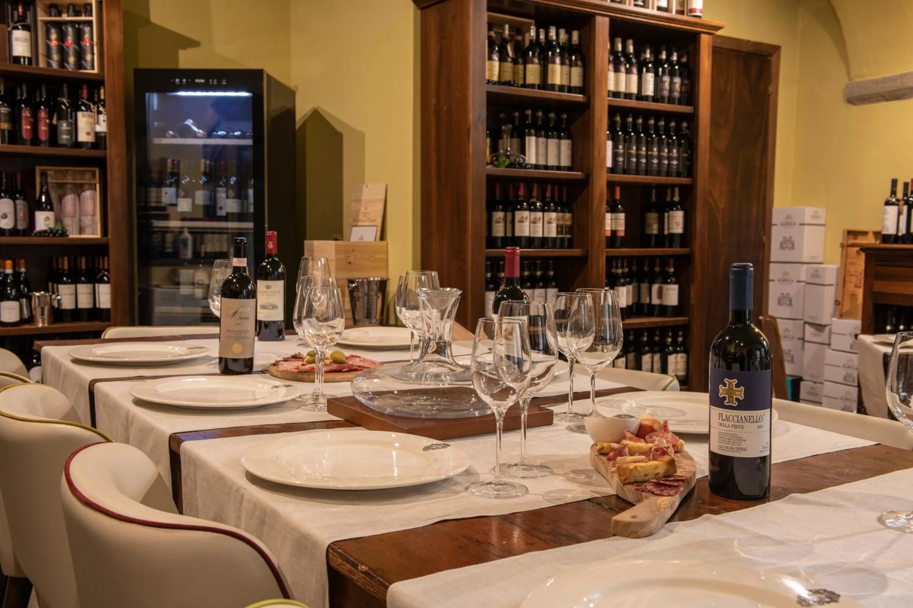 Restaurant/places to eat in Palazzo Leopoldo Dimora Storica & Spa