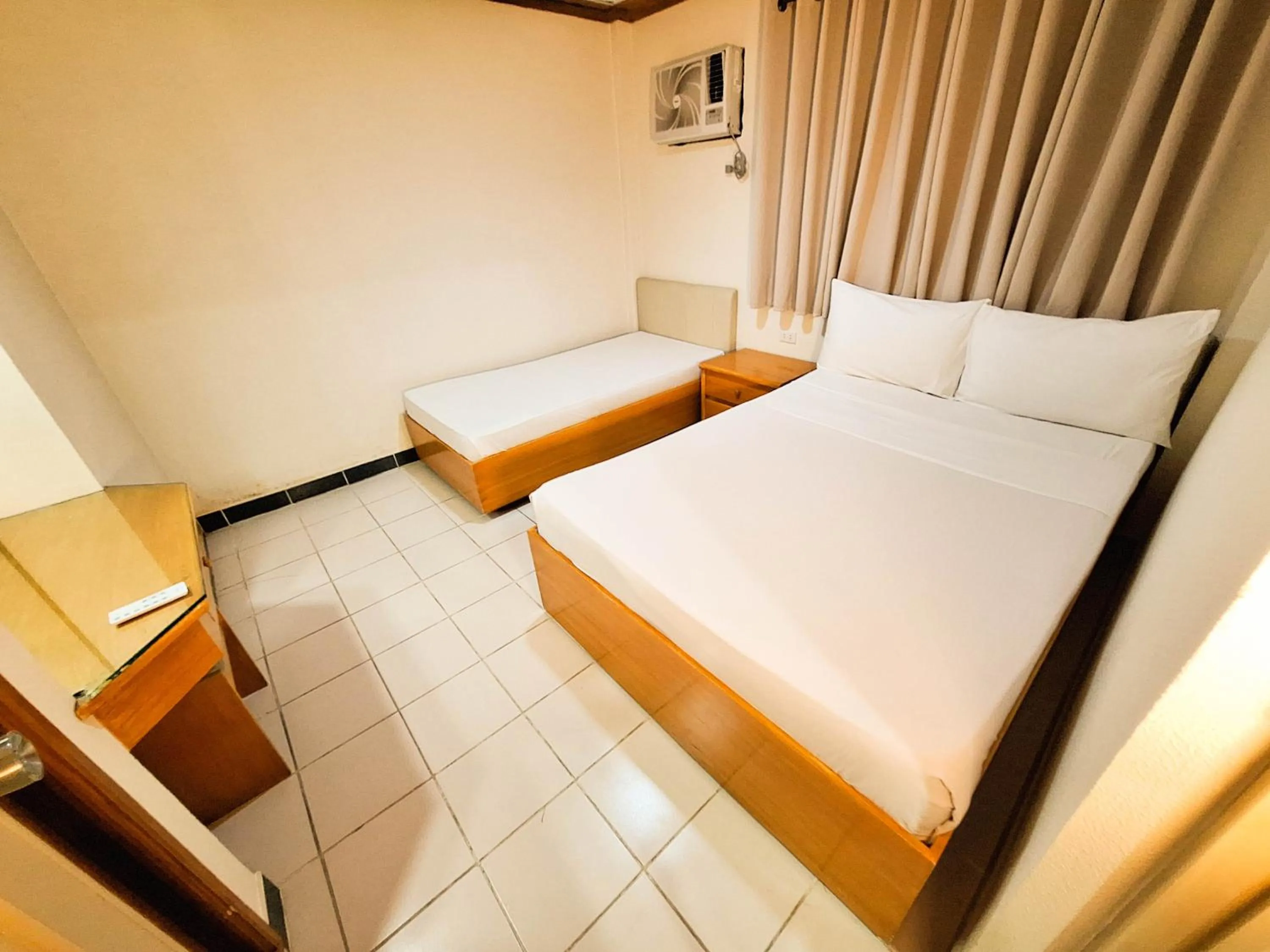 Bed in Puerto de San Juan Beach Resort Hotel and Residences