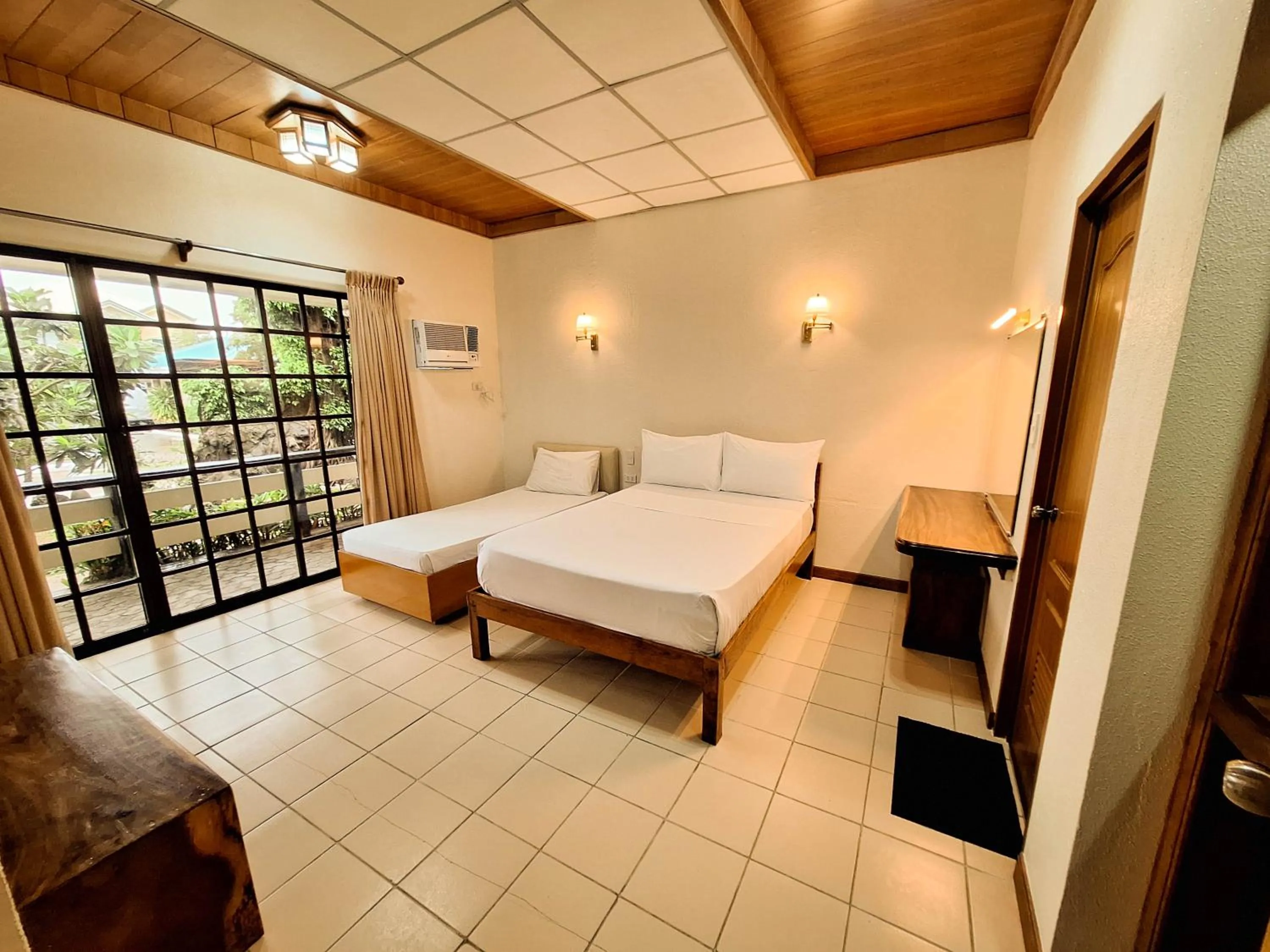 Bed in Puerto de San Juan Beach Resort Hotel and Residences