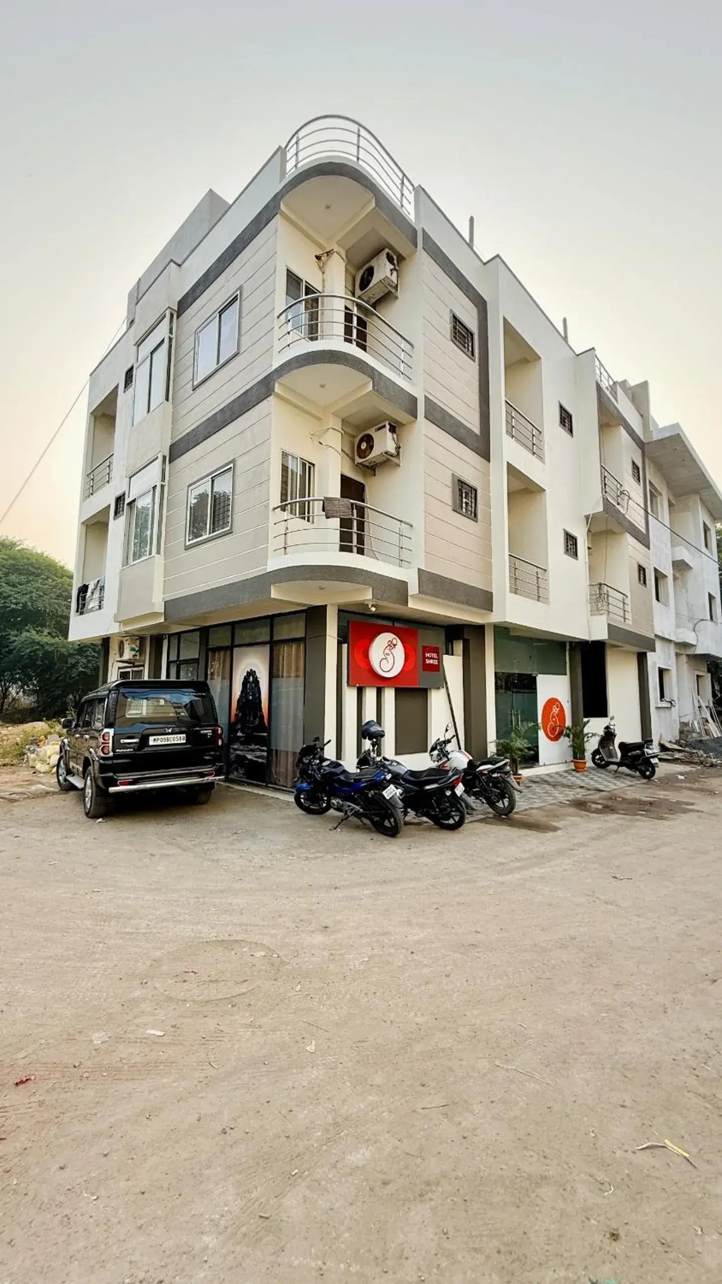 Shree Hotel Shree Hotel