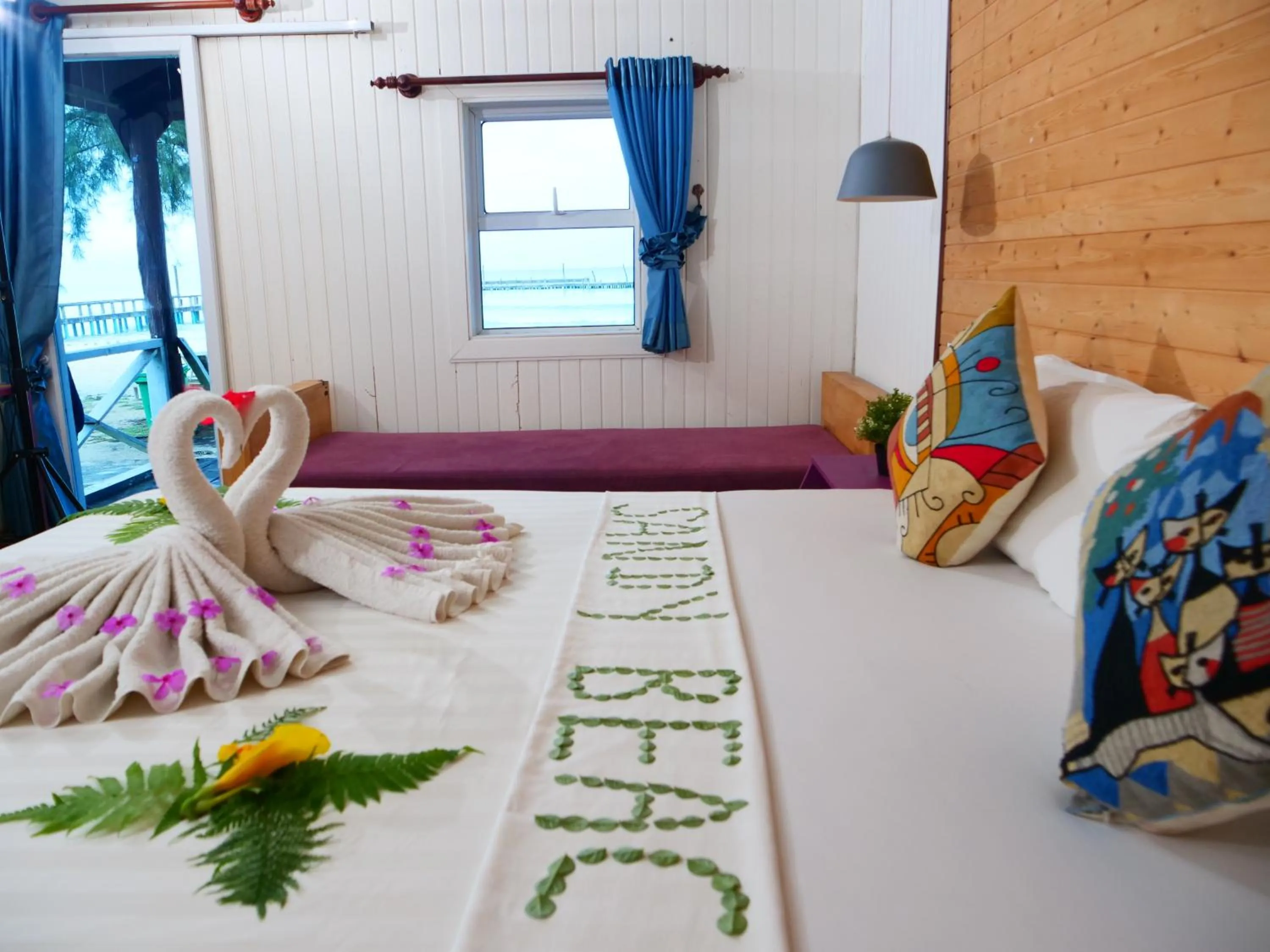 Property building, Bed in Sandy Beach Bungalows by EHM