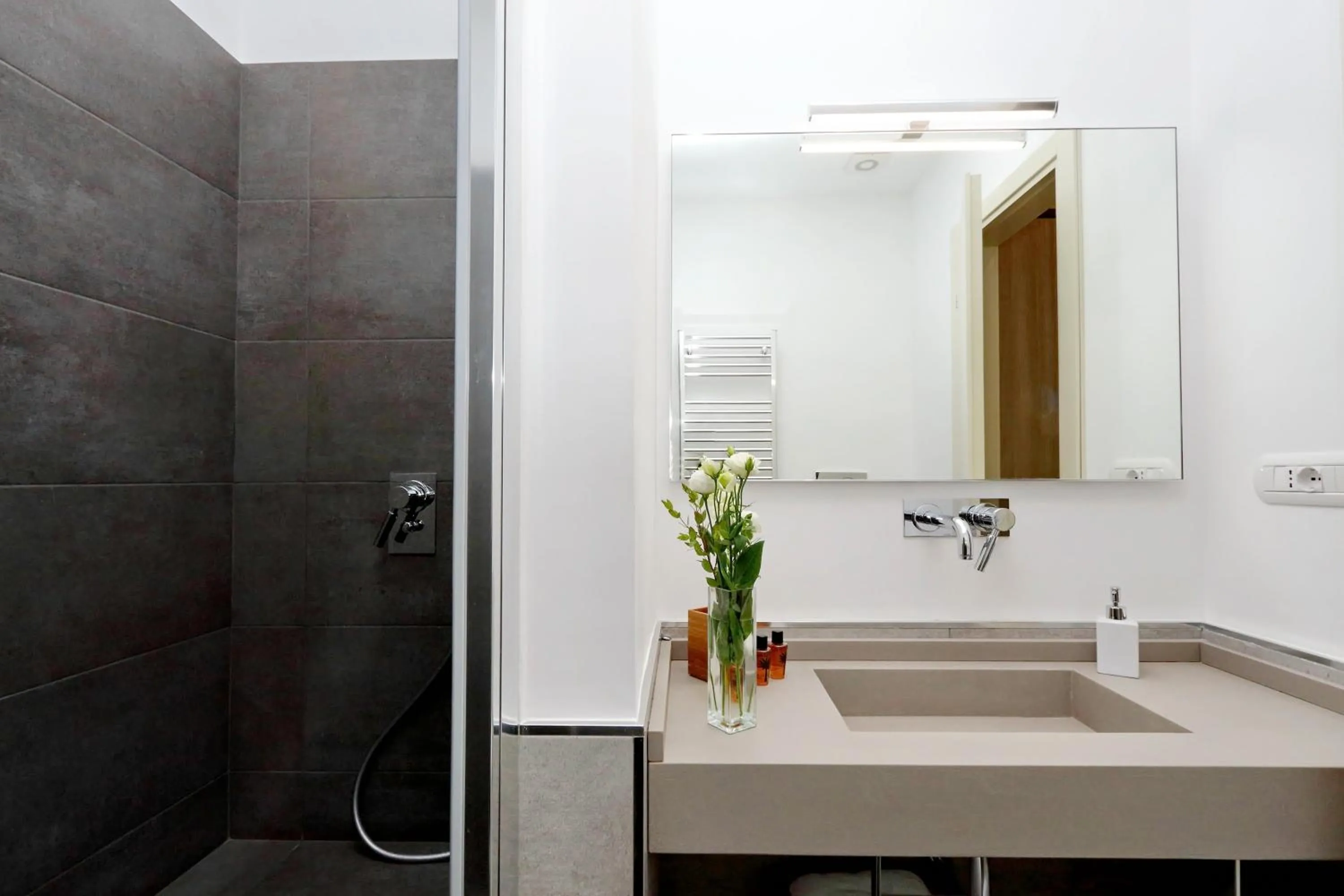 Bathroom in Relais Servio Tullio