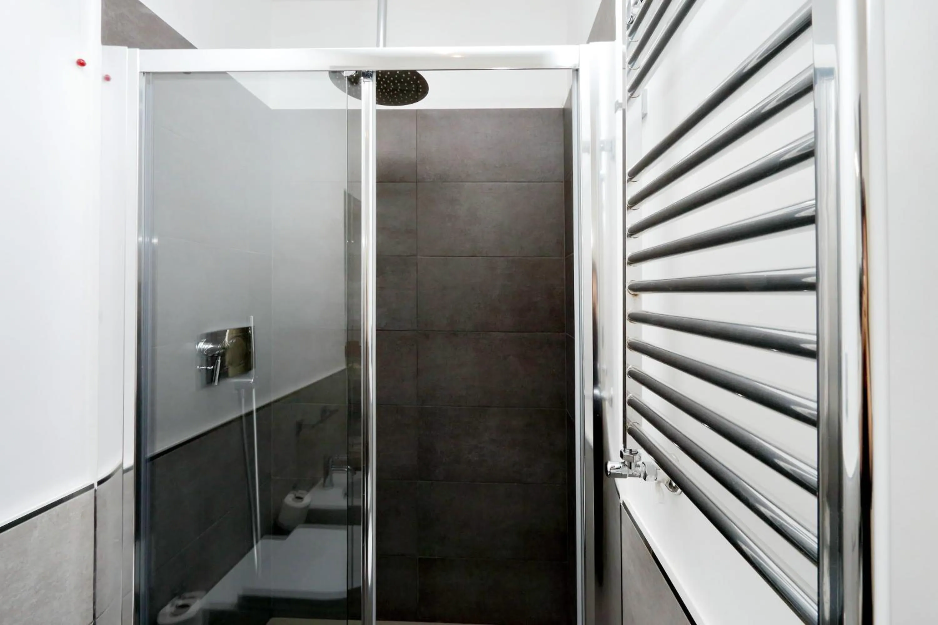 Shower in Relais Servio Tullio