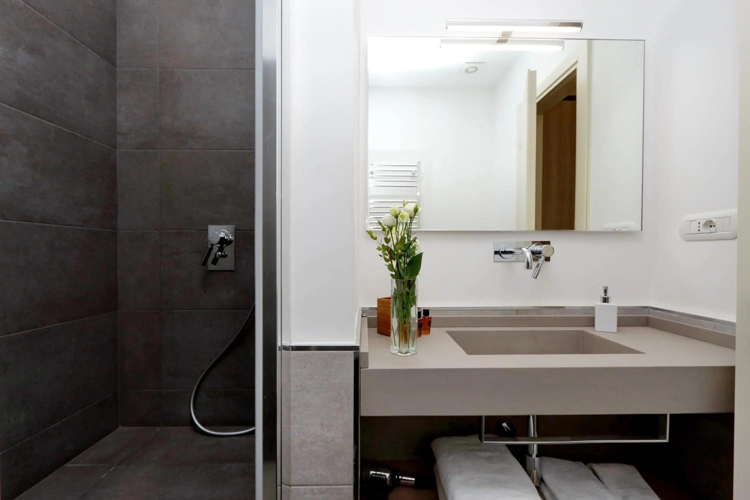 Bathroom in Relais Servio Tullio