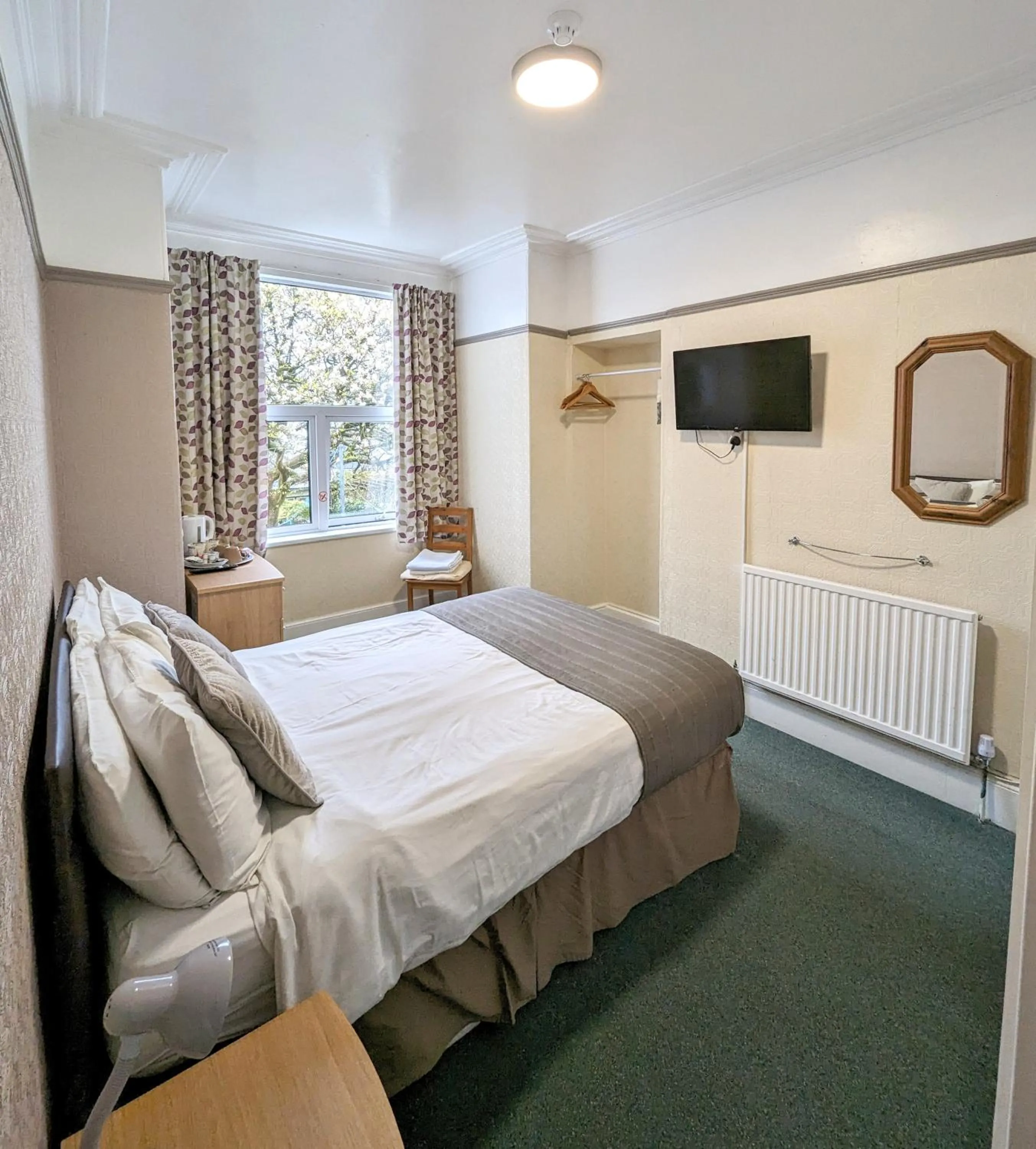 Bed in The George Guest House