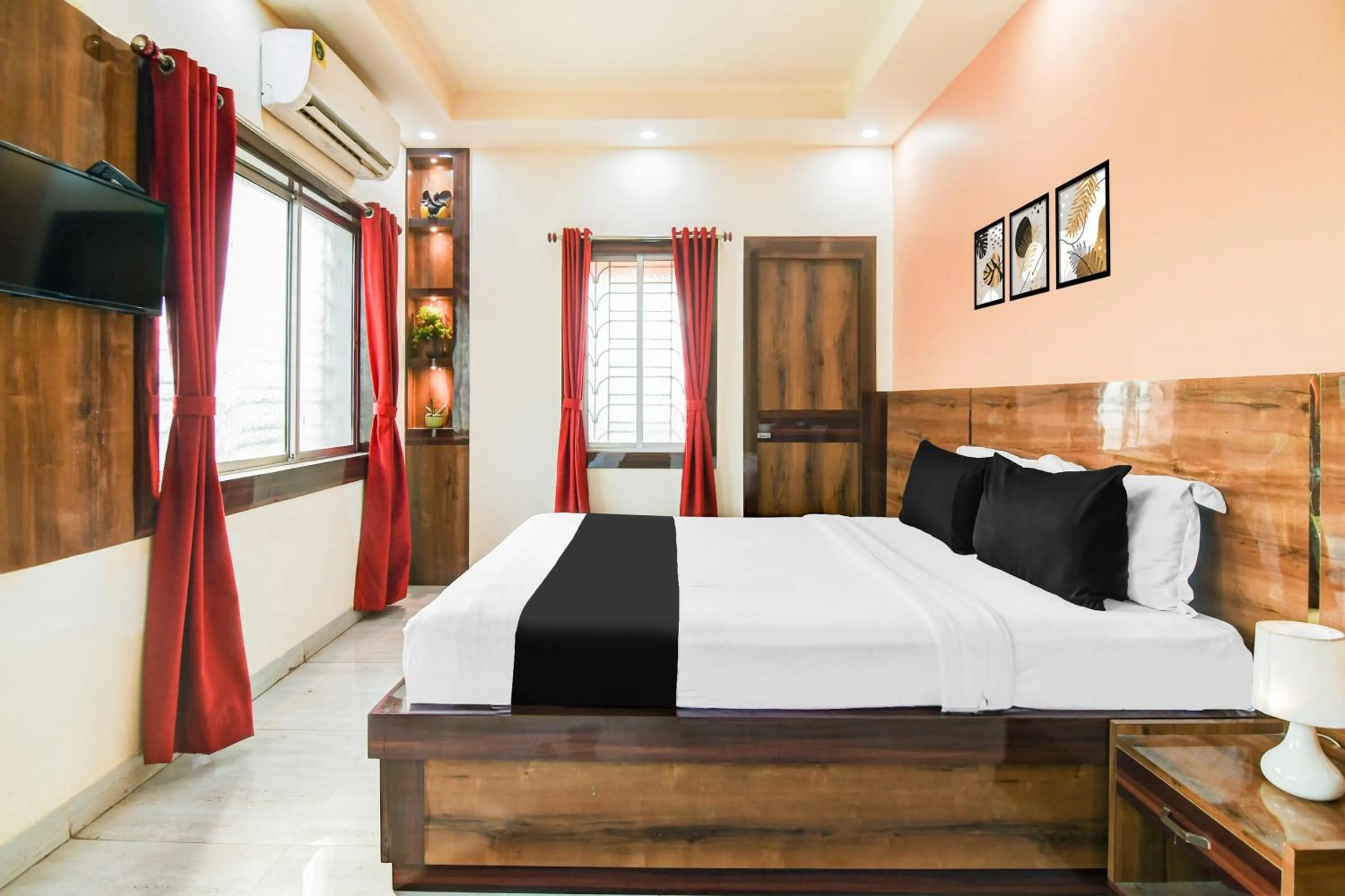 Bedroom, Bed in Hotel O DumDum Thana More Formerly Bimla Regency