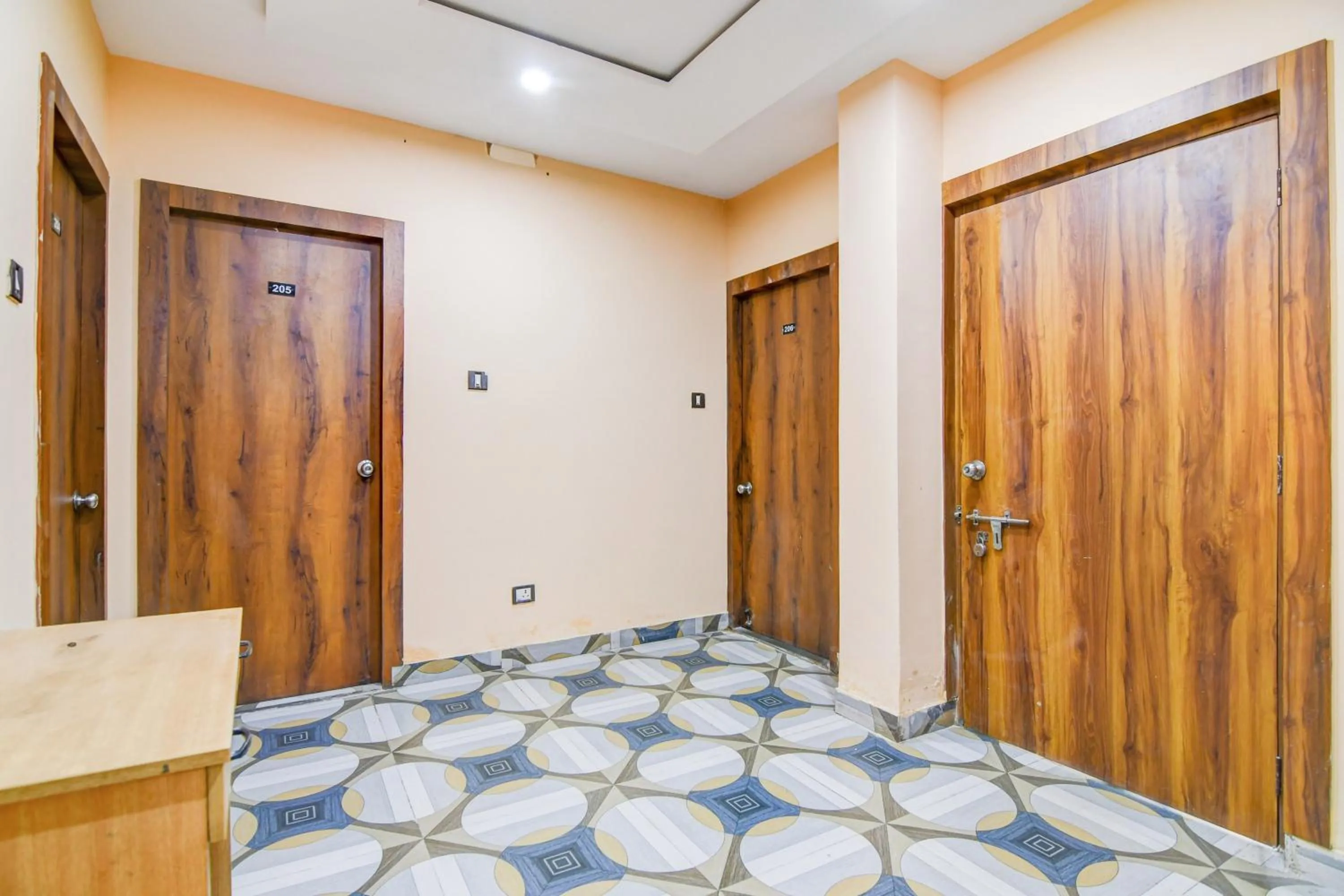 Lobby or reception, Bed in Hotel O DumDum Thana More Formerly Bimla Regency