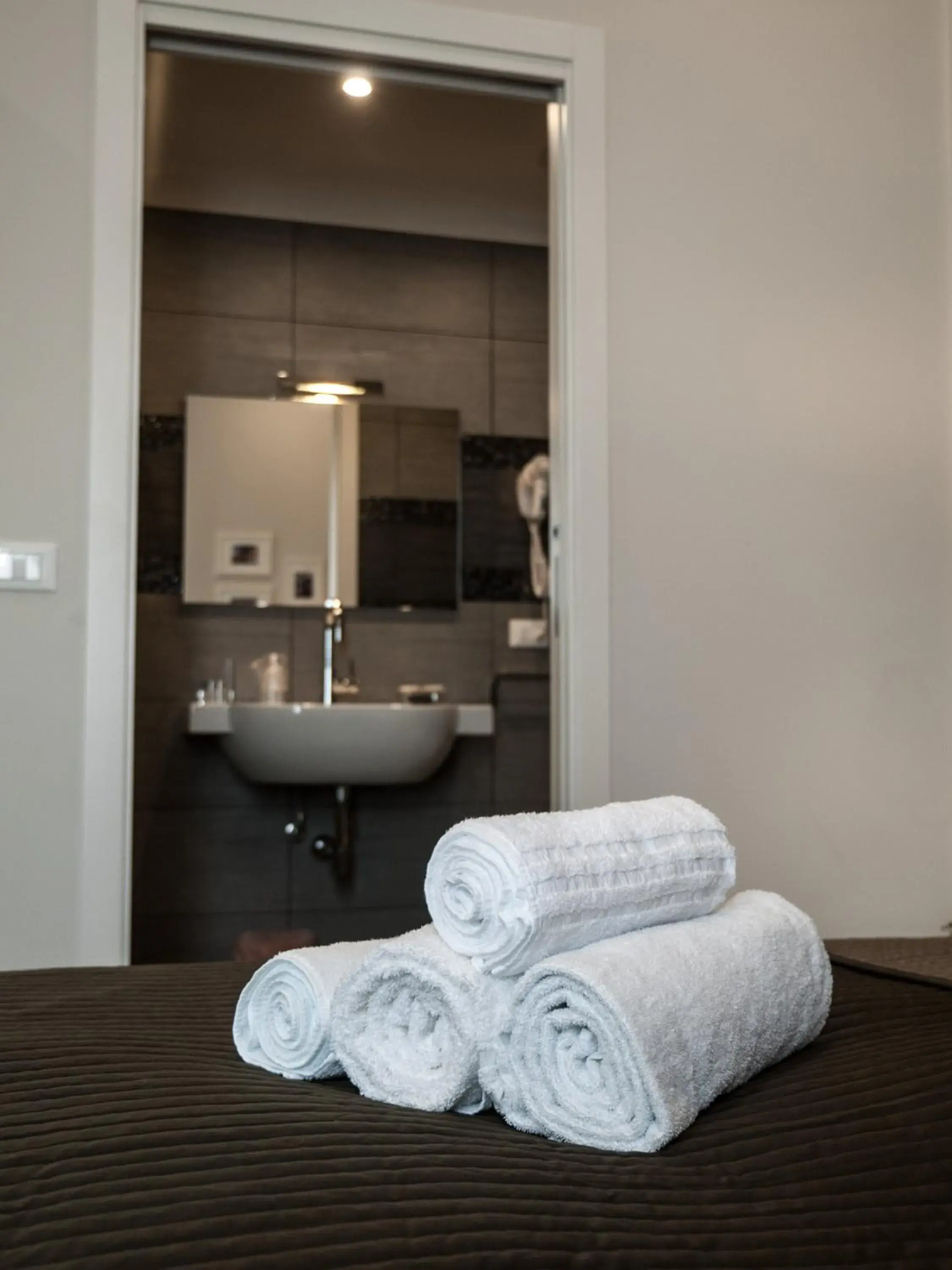 Superior Double Room in Bed Milano Linate Superior Double Room in Bed Milano Linate