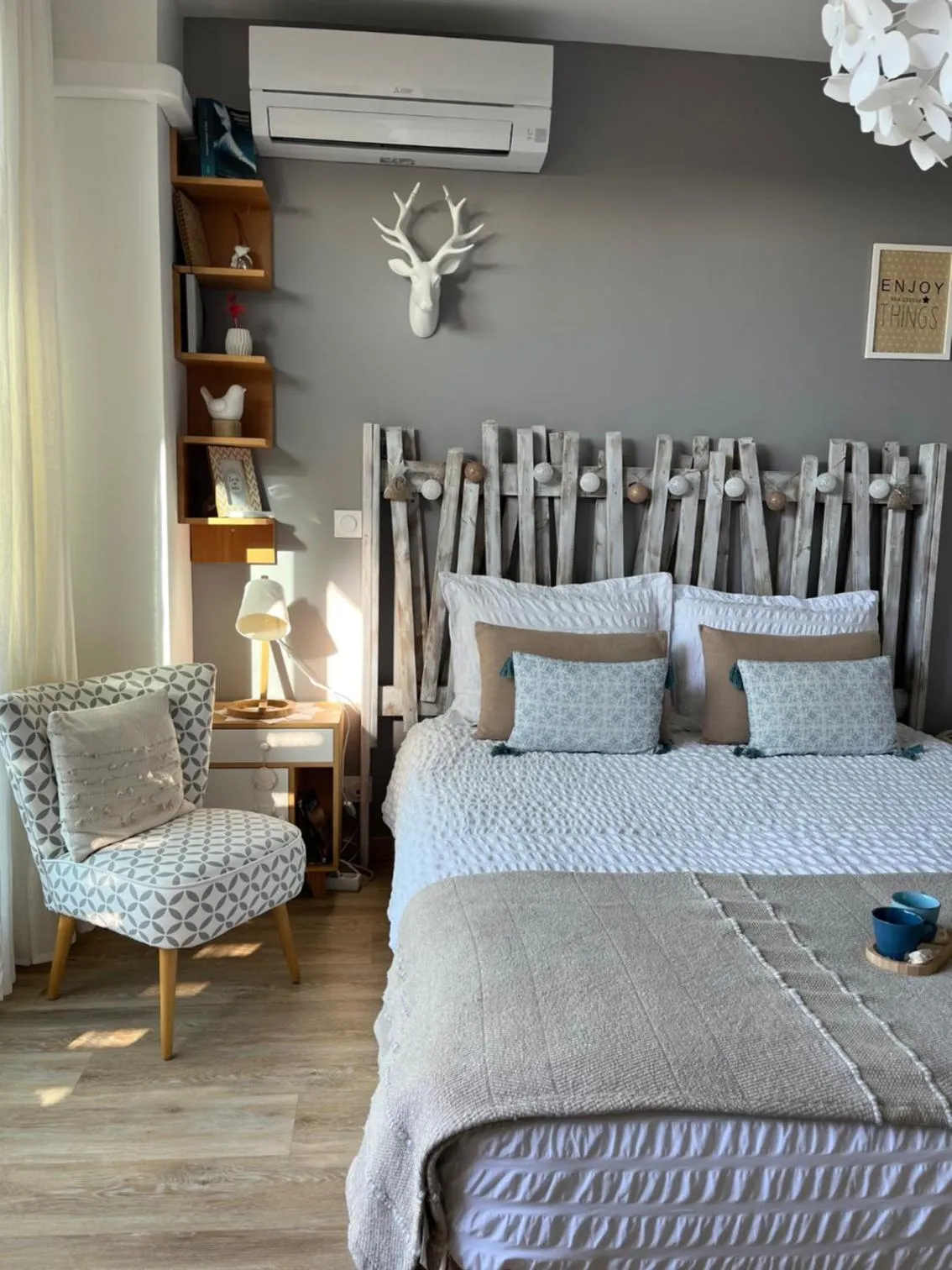 Bedroom, Bed in Studios Nuitée en Provence