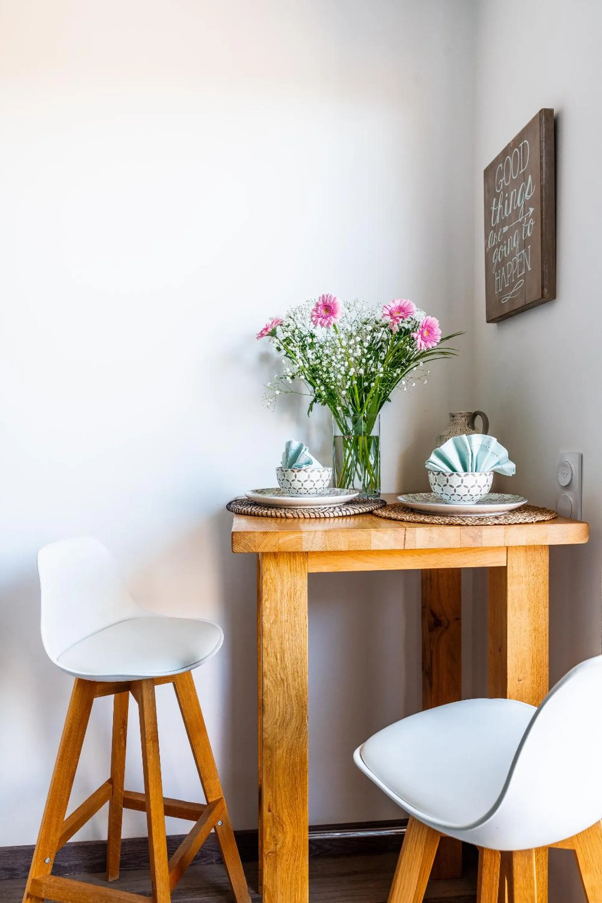Balcony/Terrace in Studios Nuitée en Provence