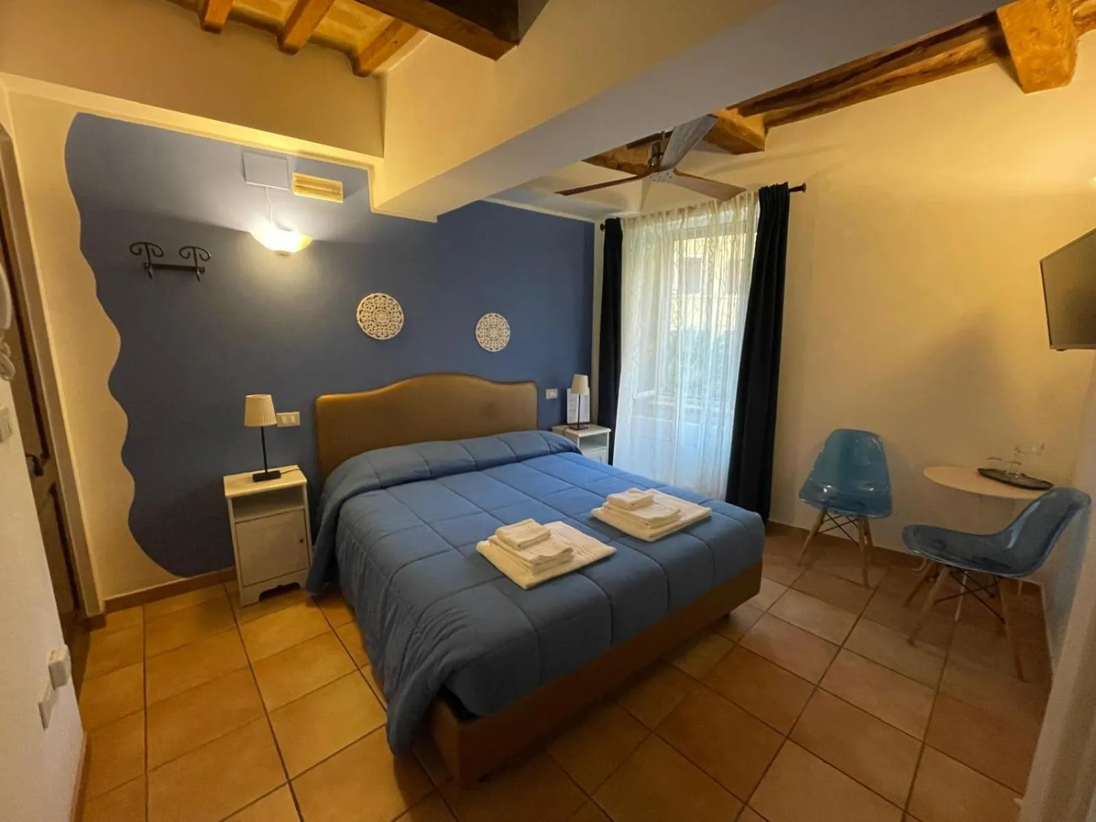 Bed in Porta Mazzini Affittacamere