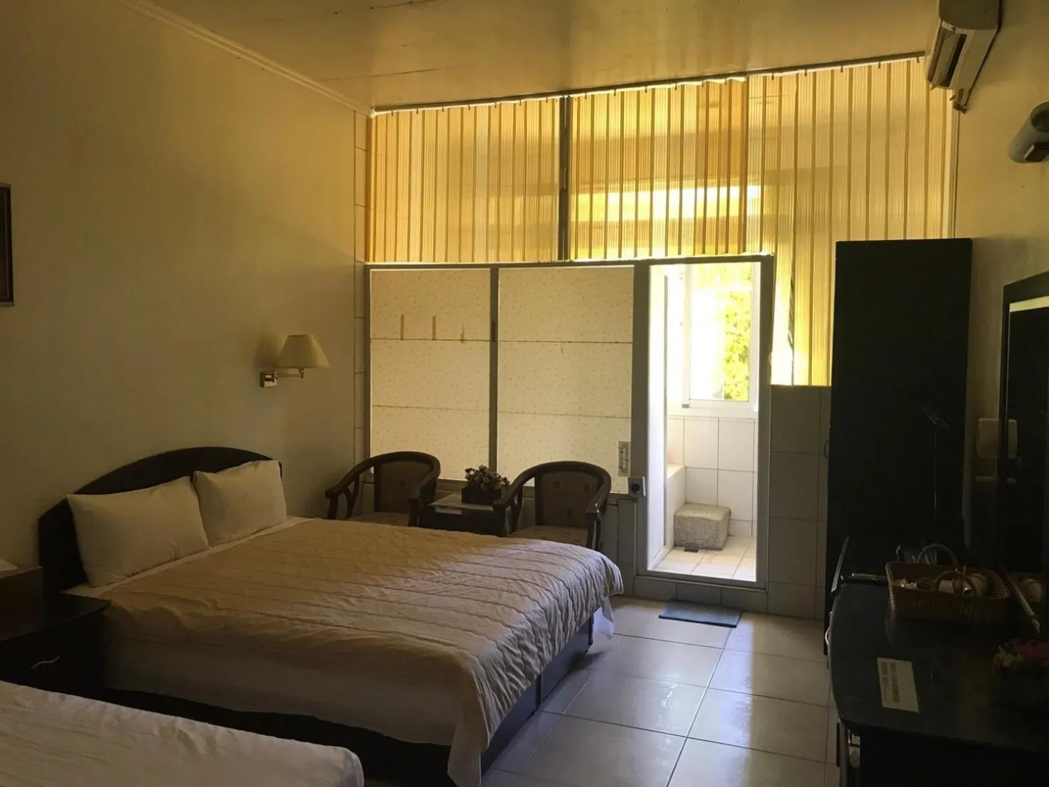 Bedroom, Bed in Songboling Hot Spring Inn