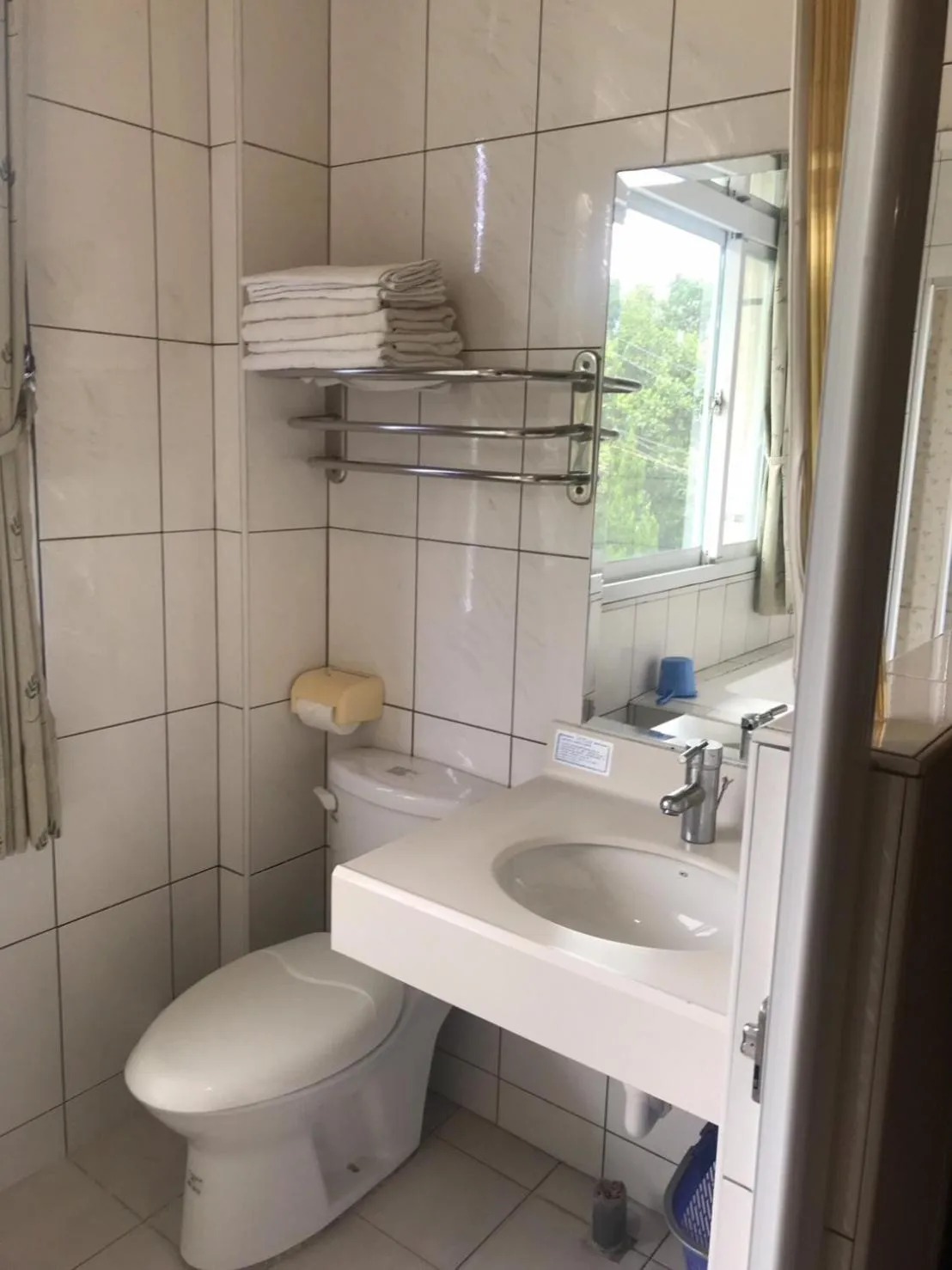 Bathroom in Songboling Hot Spring Inn