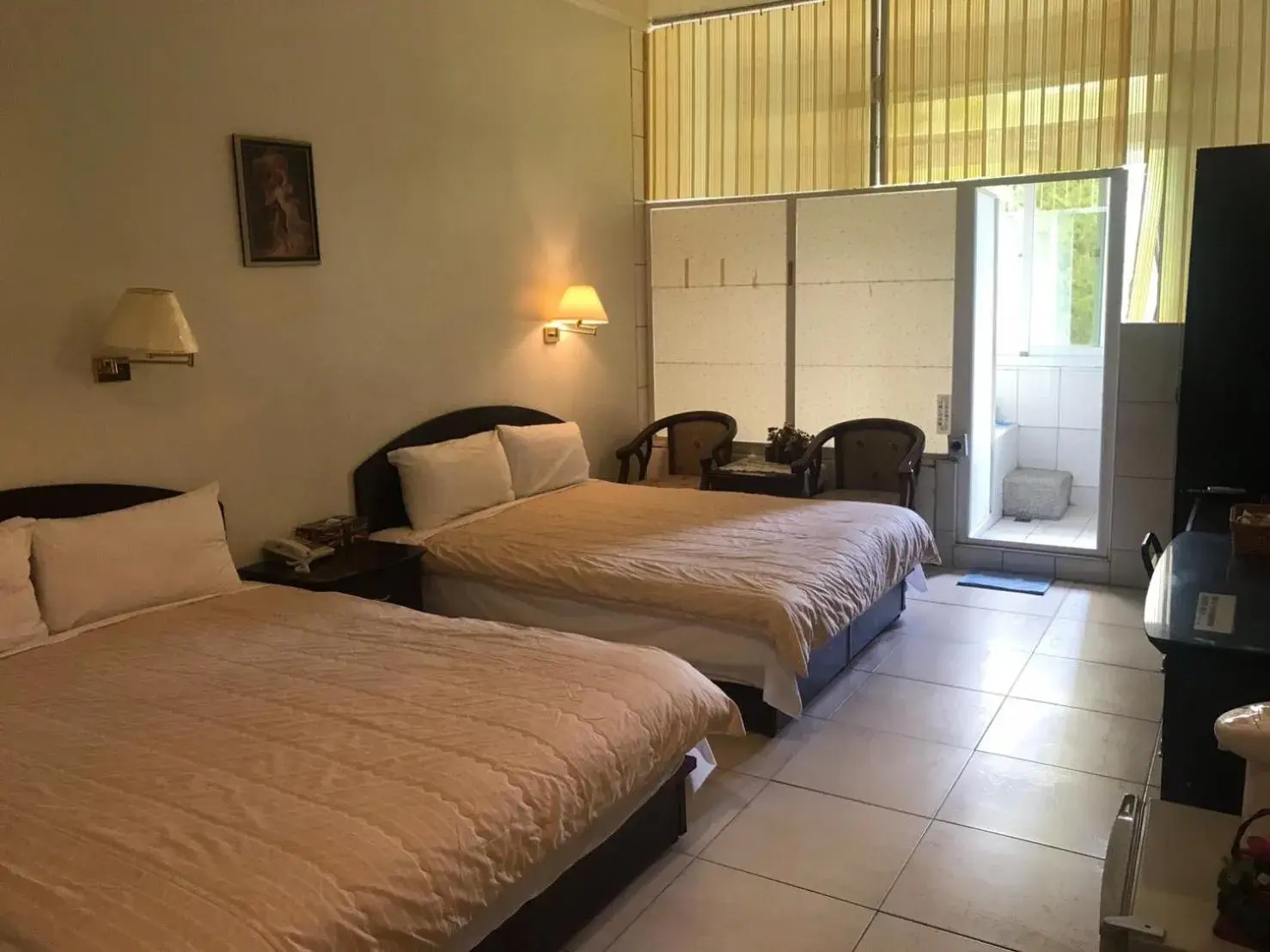 Quadruple Room with Bath in Songboling Hot Spring Inn Quadruple Room with Bath in Songboling Hot Spring Inn