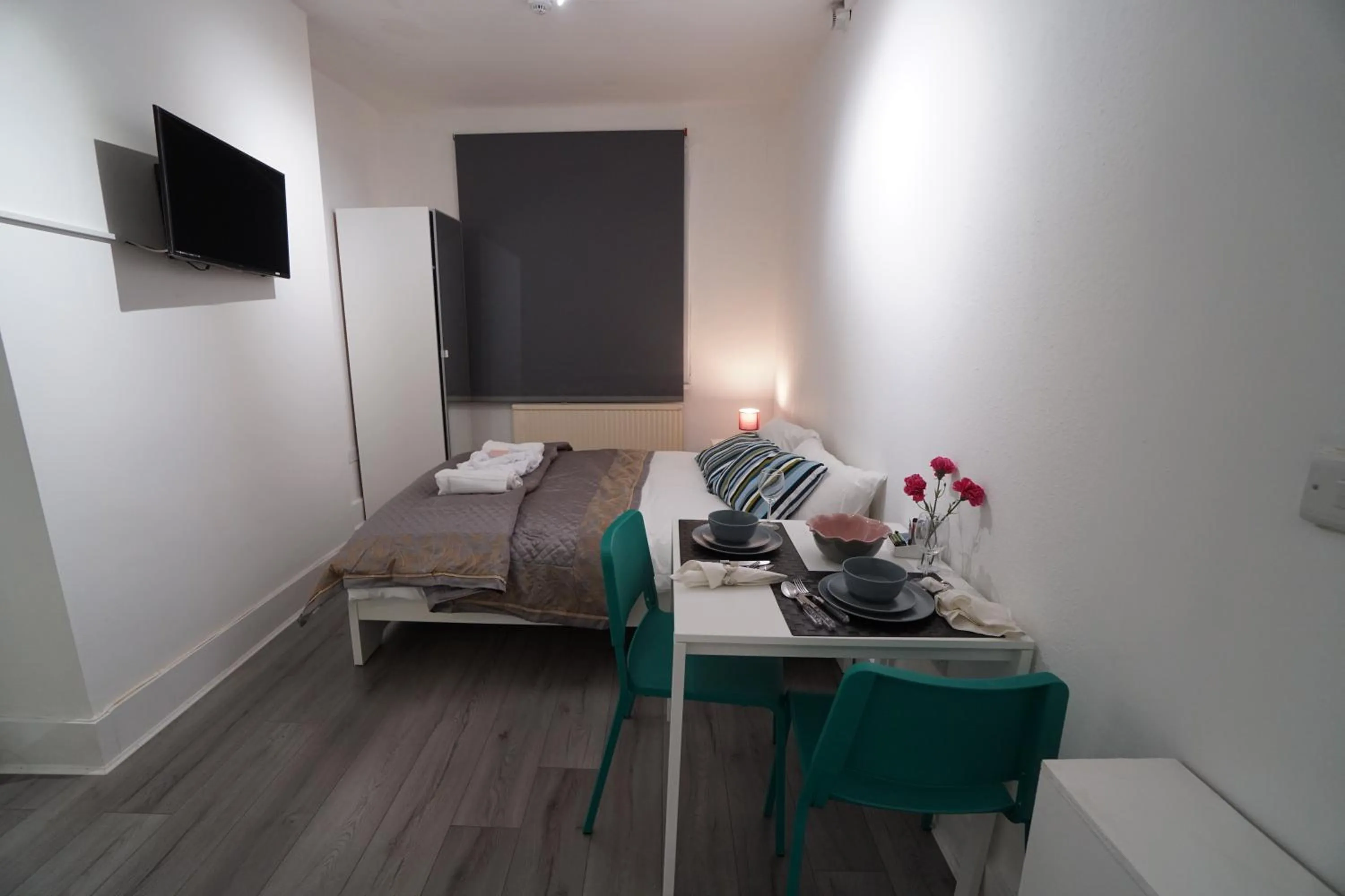 London Queen Park Apartments