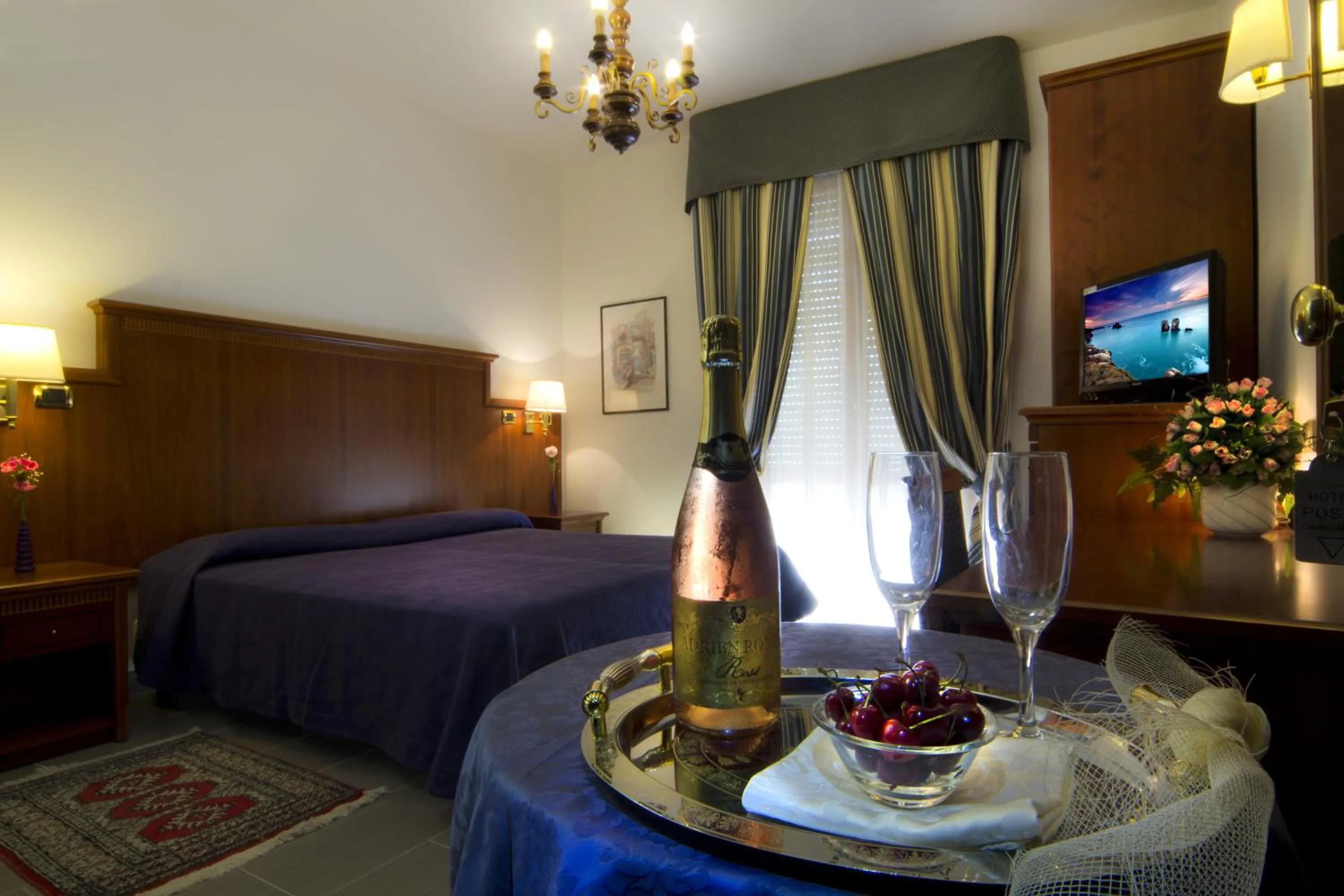 Photo of the whole room in Hotel Posta