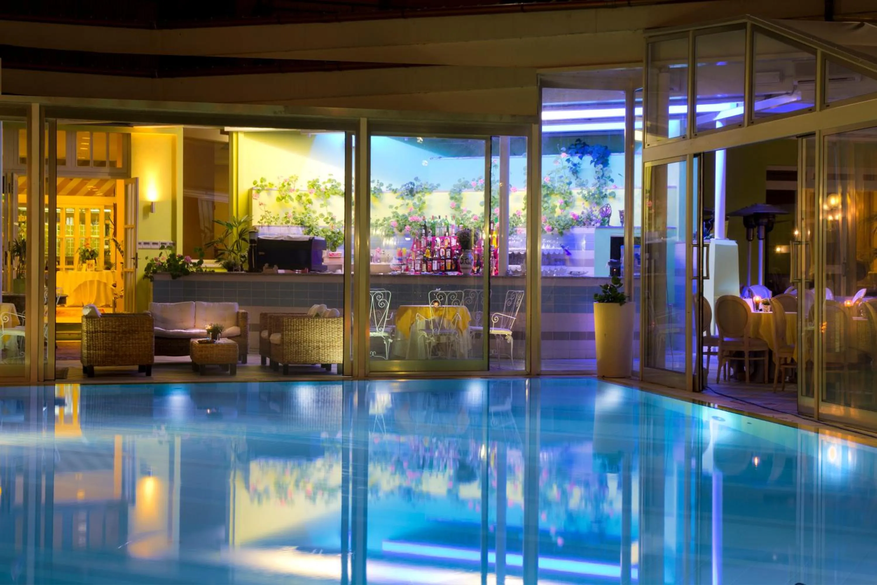 Swimming pool in Hotel Posta