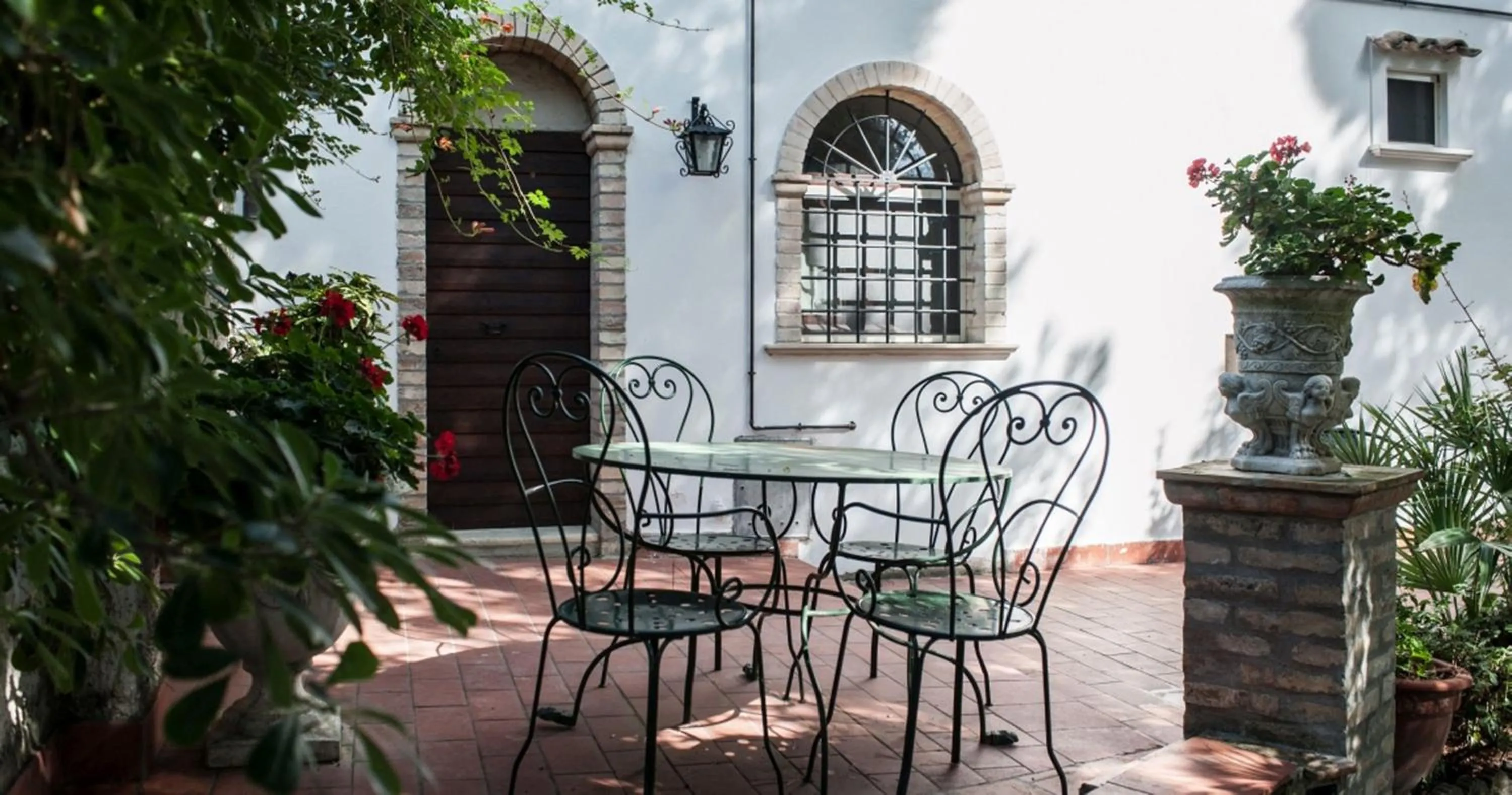 Patio in Villa Anna Savini Casa Vacanze