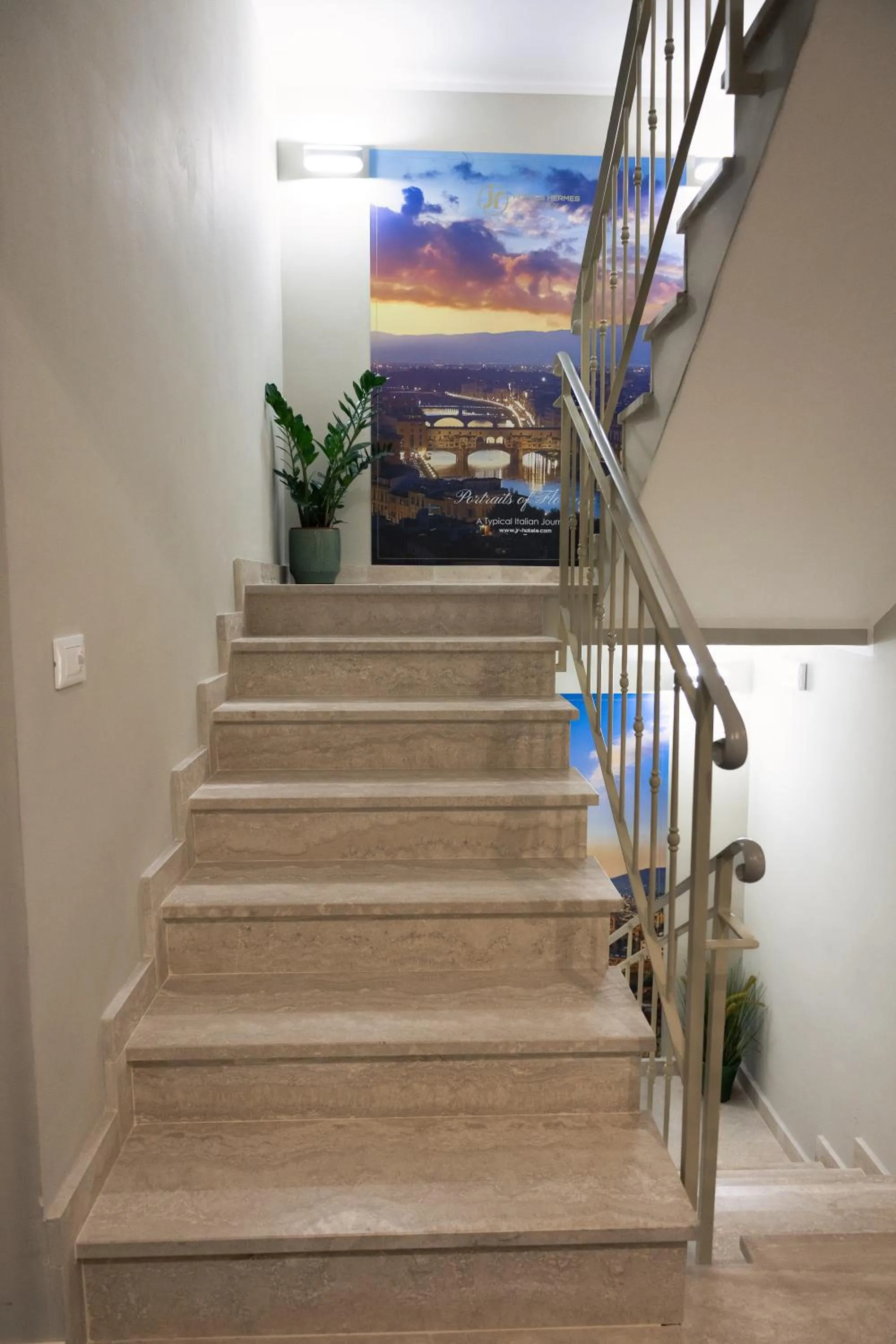 Facade/entrance in JR Hotels Hermes Firenze