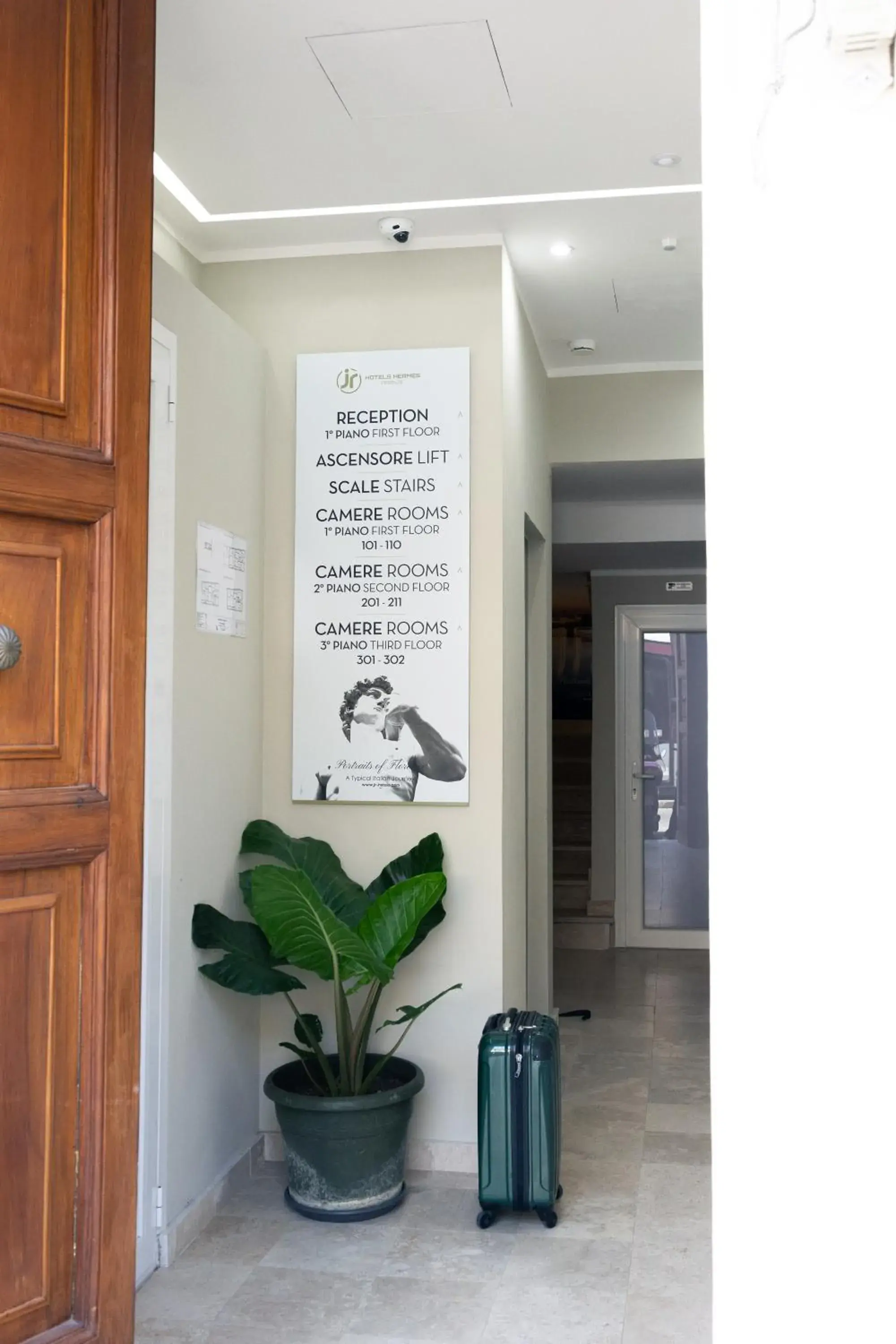 Facade/entrance in JR Hotels Hermes Firenze Facade/entrance in JR Hotels Hermes Firenze