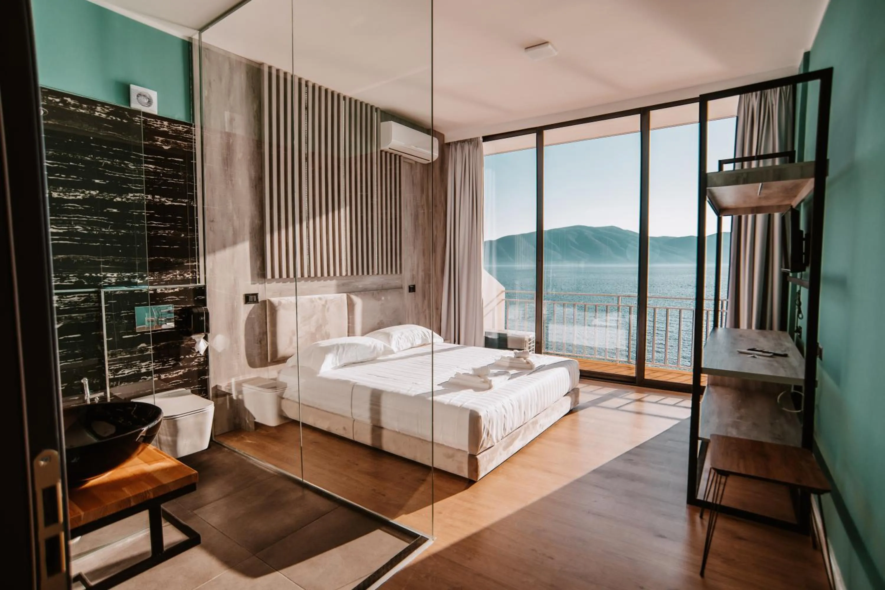 Bed in Hotel Zhironi