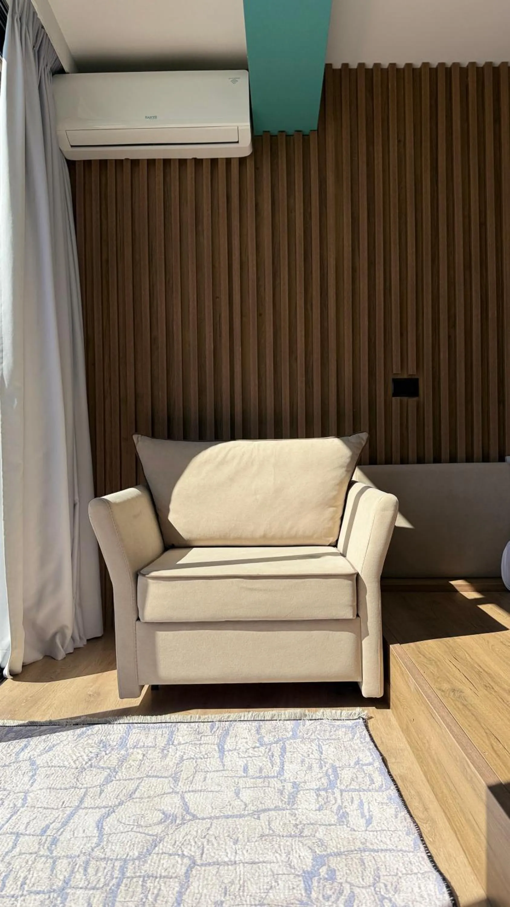 Seating area in Hotel Zhironi